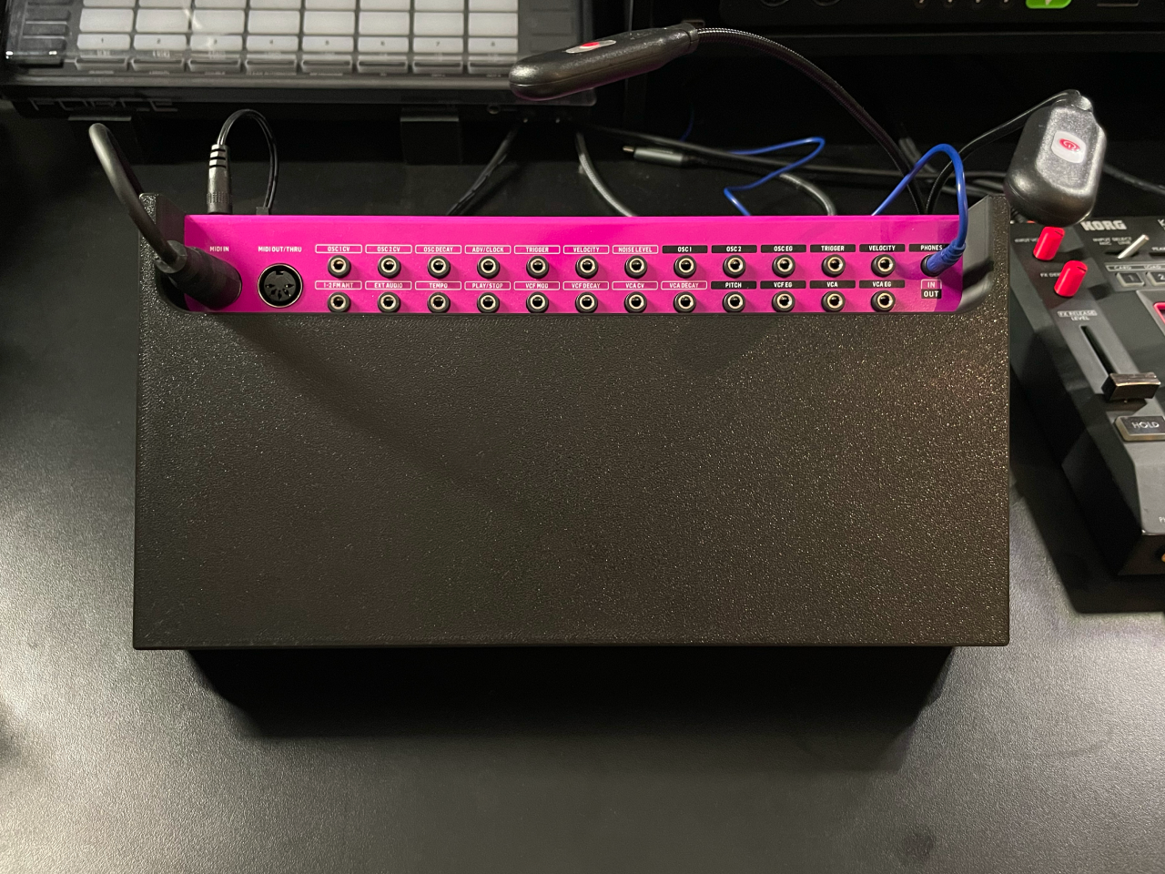 HARD COVER/DUST COVER FOR BEHRINGER EDGE/SPICE/CRAVE/GRIND