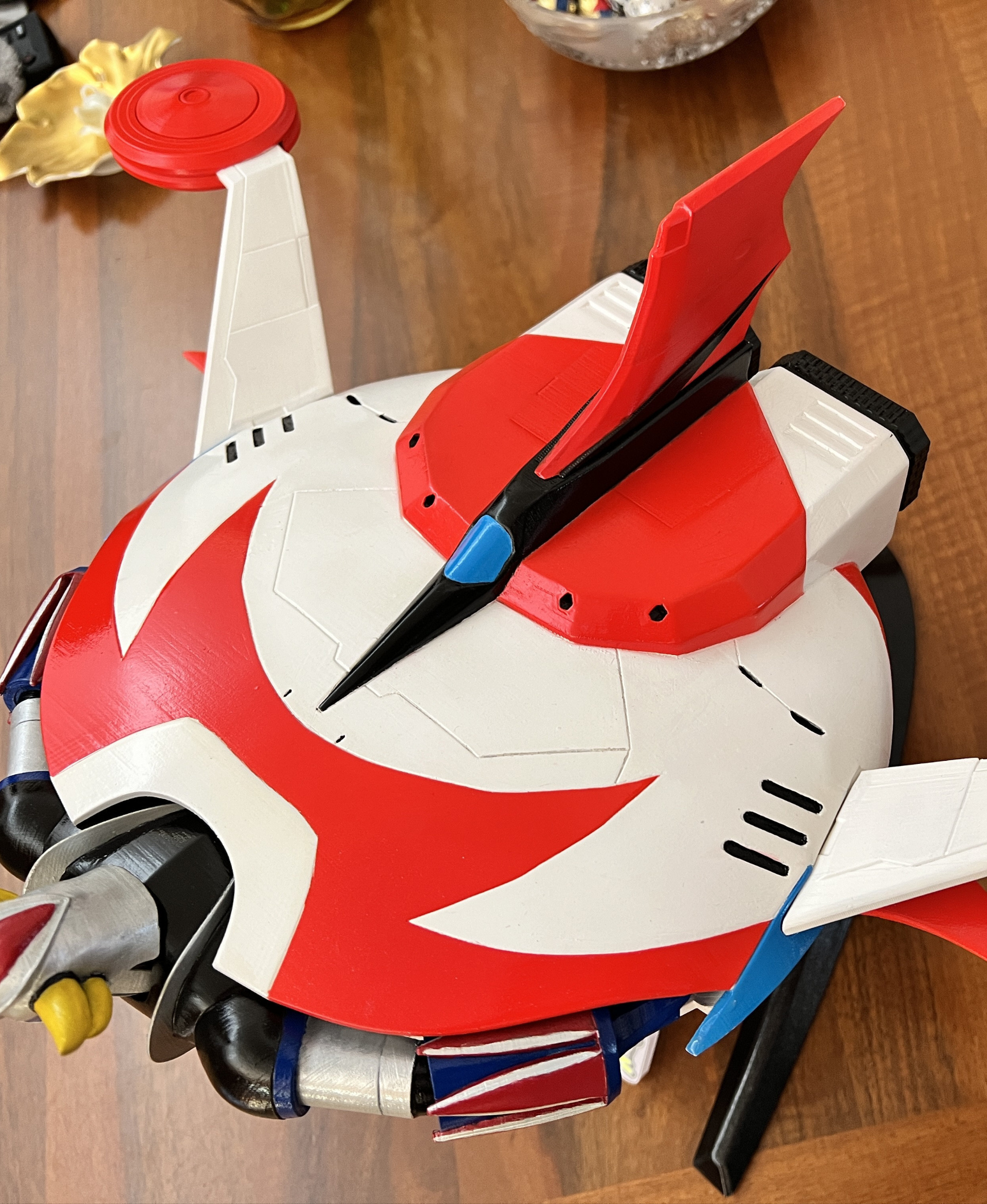 goldorak soucoupe ufo / LARGE FIGURINE