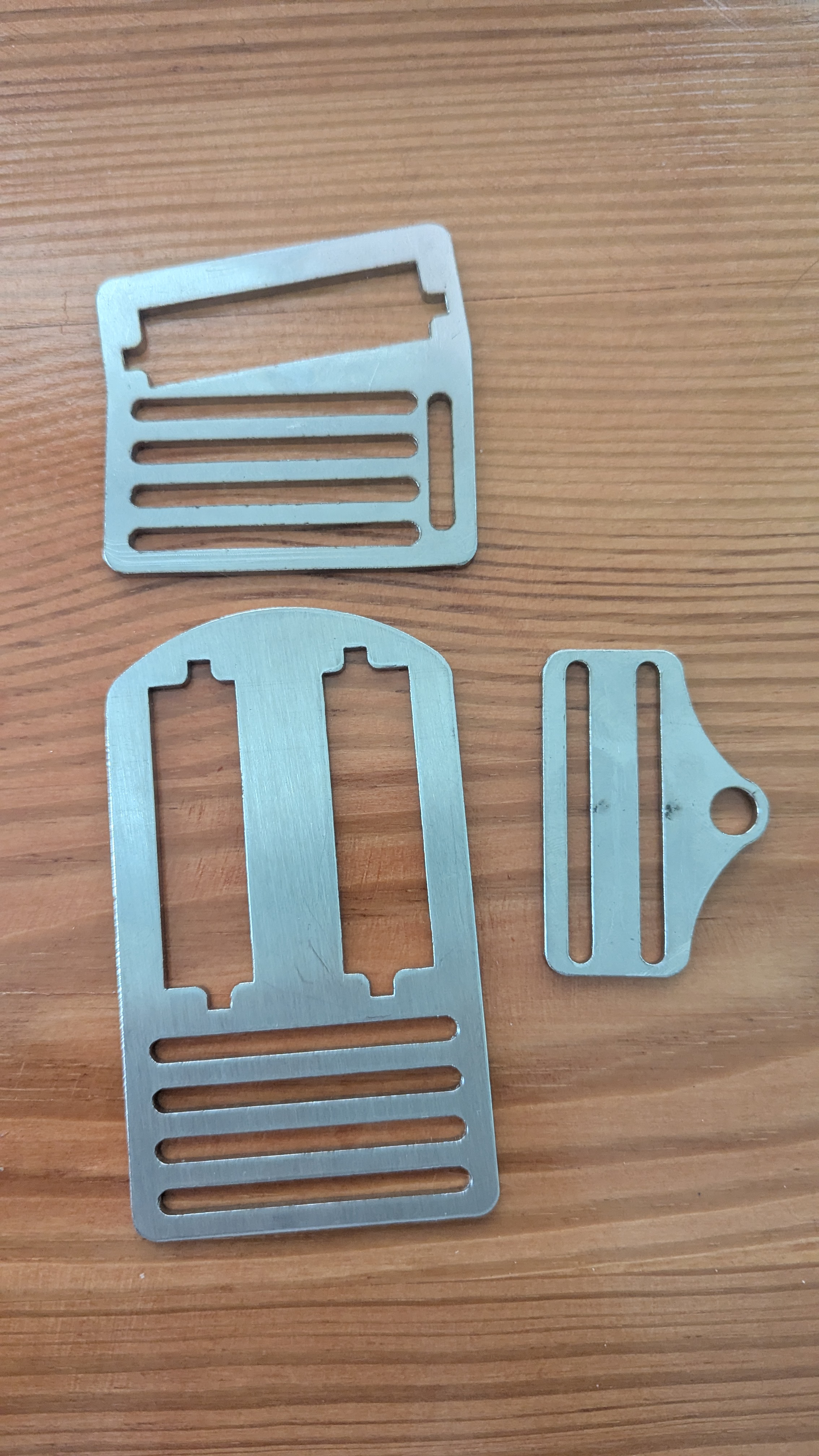 Scuba harness buckles