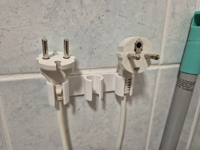 Držák na kabely 230 V
