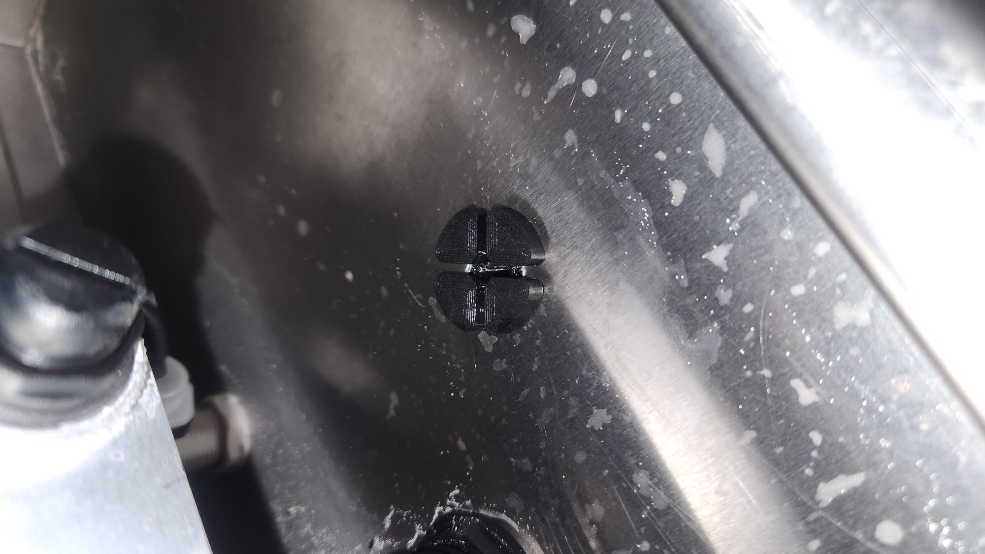 Zero-Level Drain Bulkhead Insert — thumbnail 2