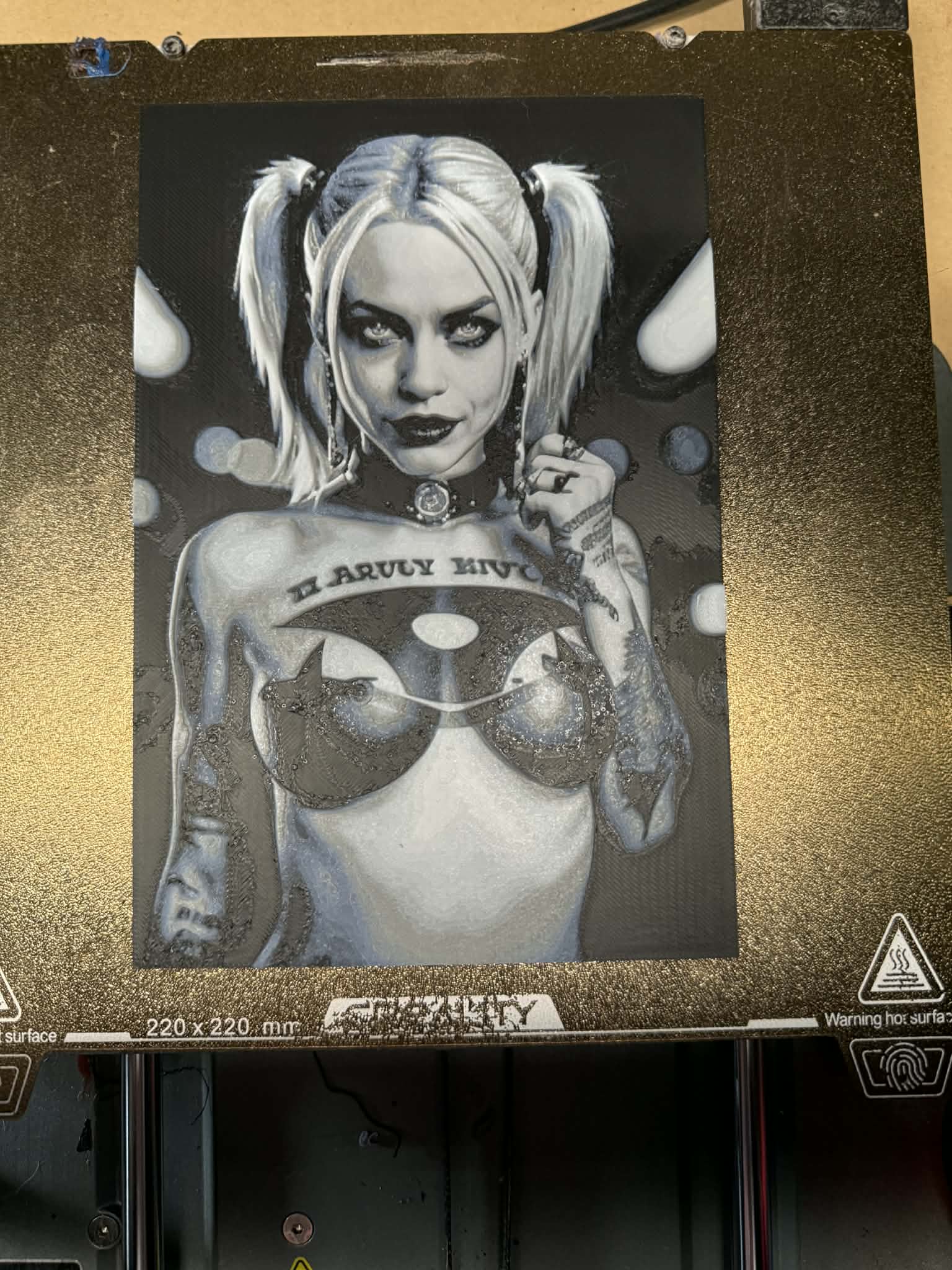 Sexy Harley Quinn Hueforge