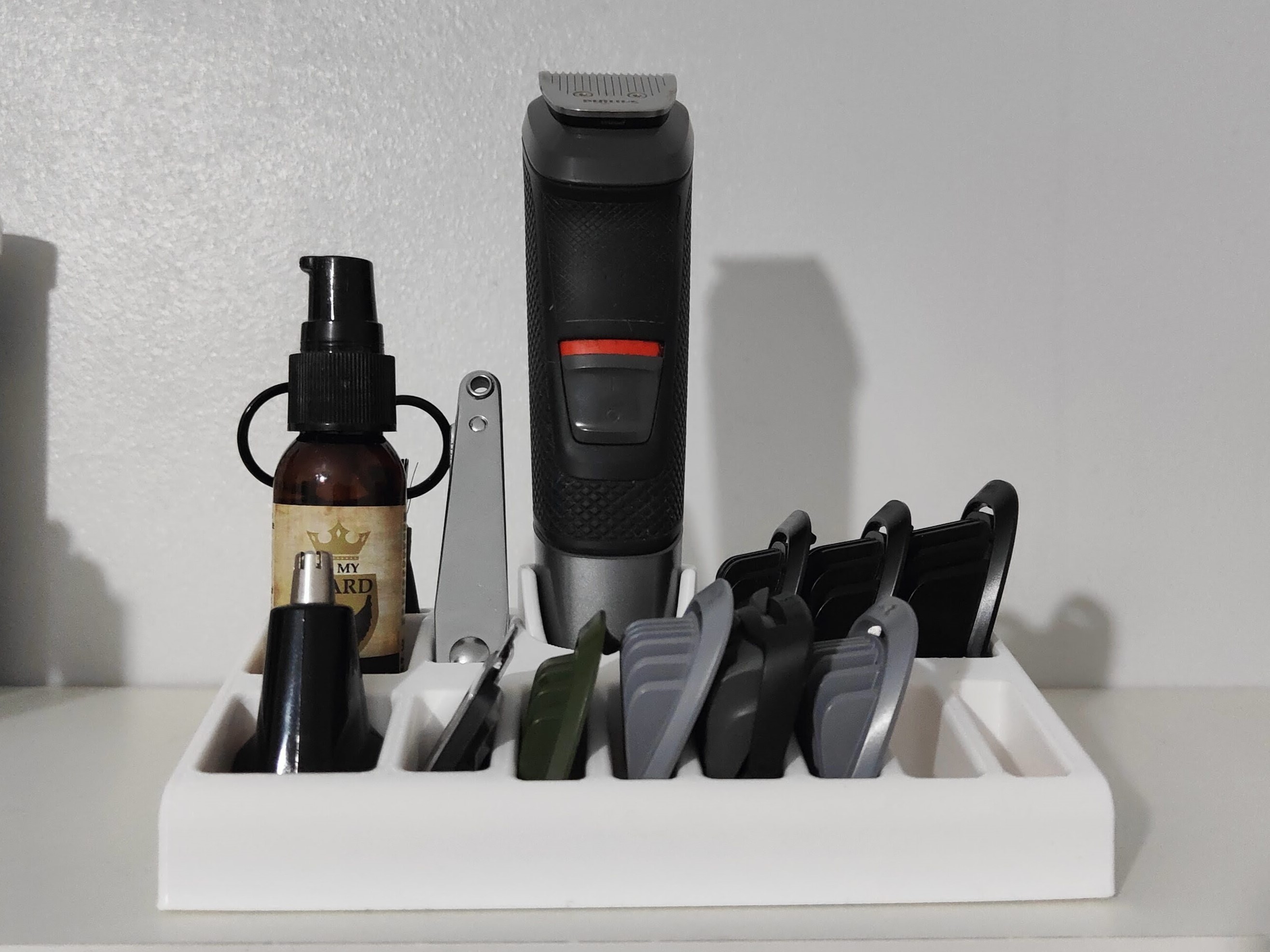 Philips Multigroom 5000 Series Trimmer & Accessory Organiser