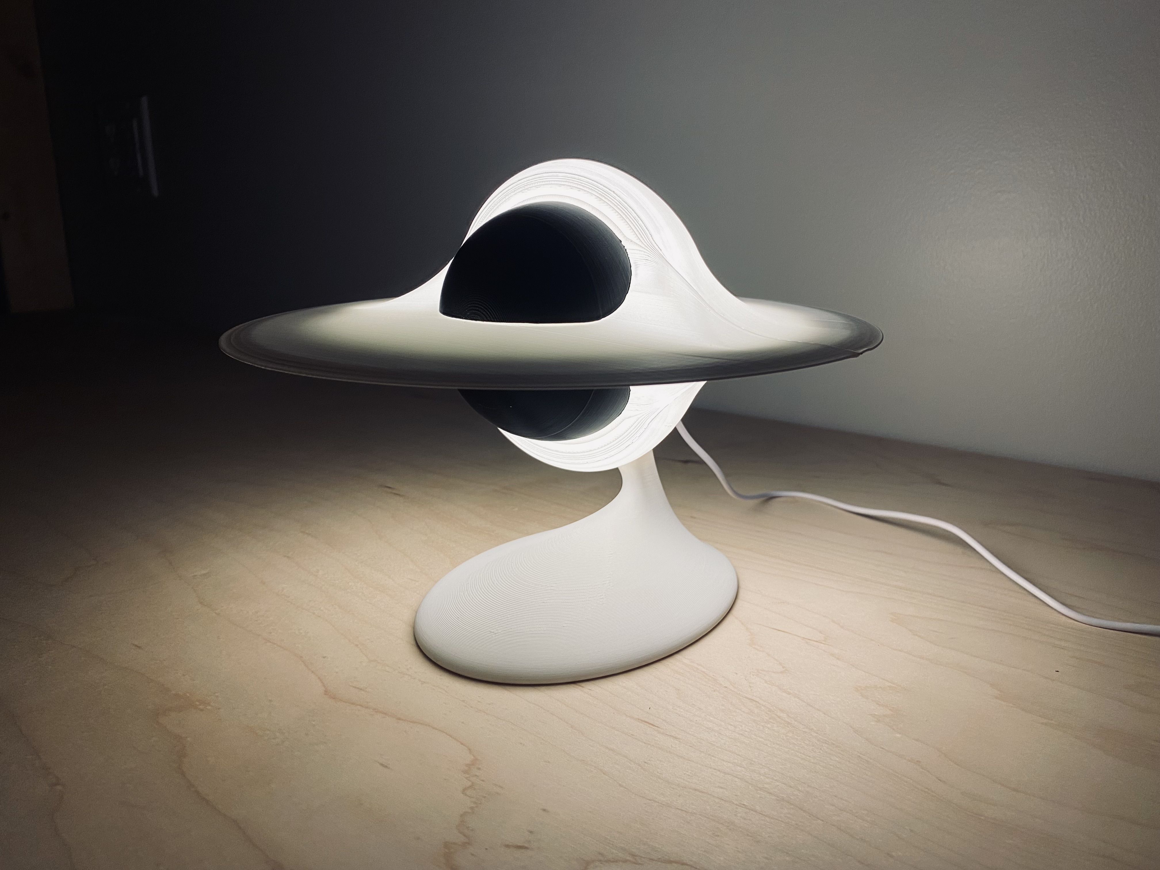 Black Hole Lamp — thumbnail 2