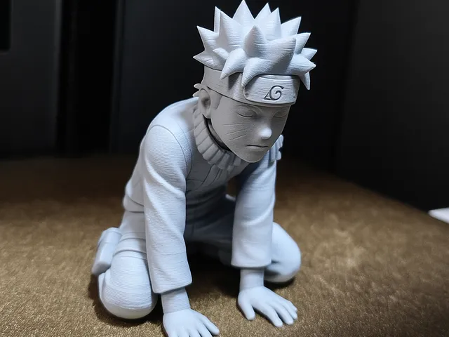 Naruto Statue