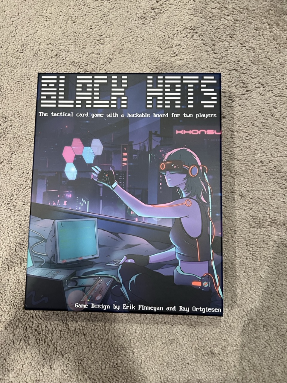 Black Hats Board Game Organizer