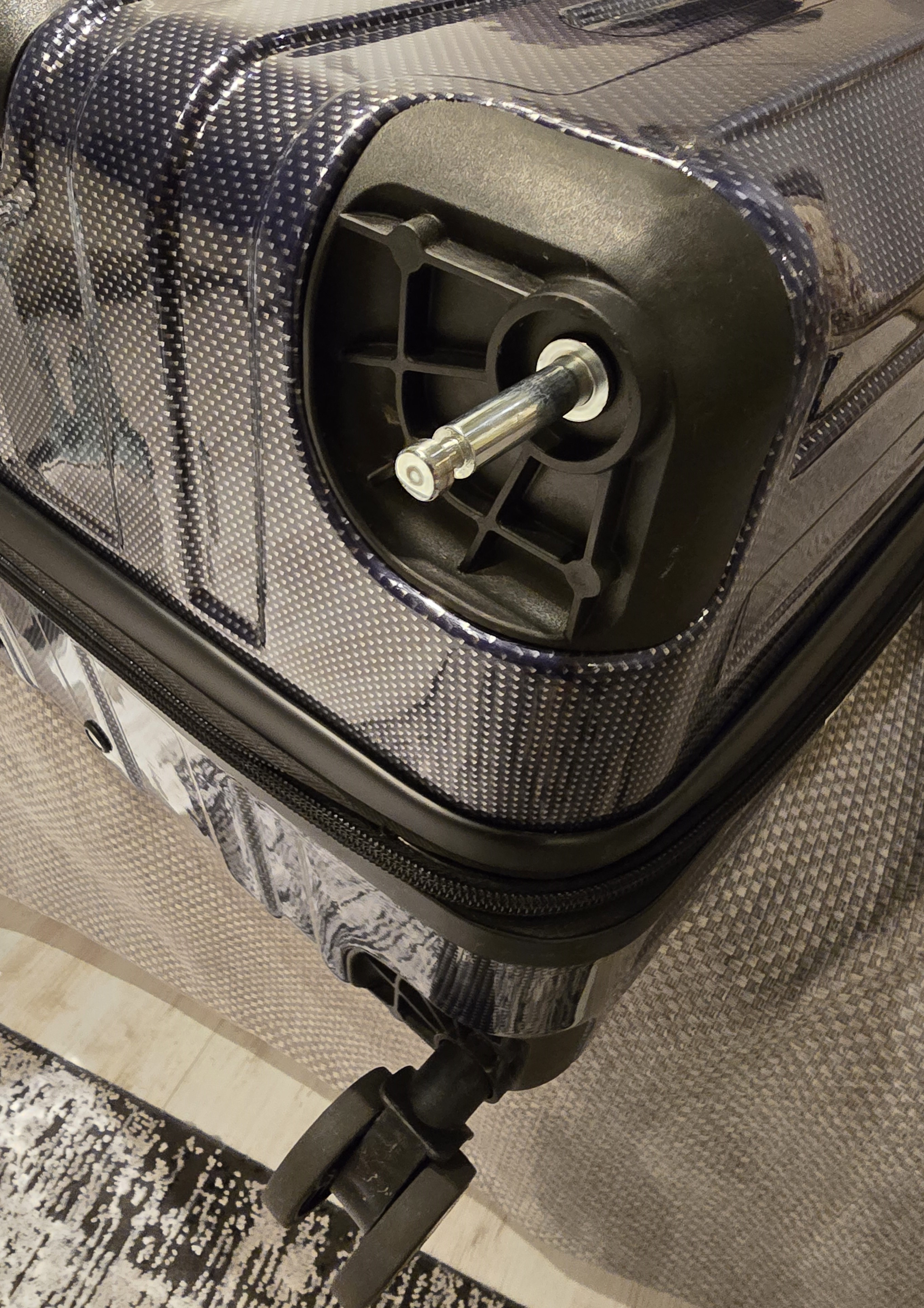 Swish Navy suitcase wheel mount – 3D printable replacement
