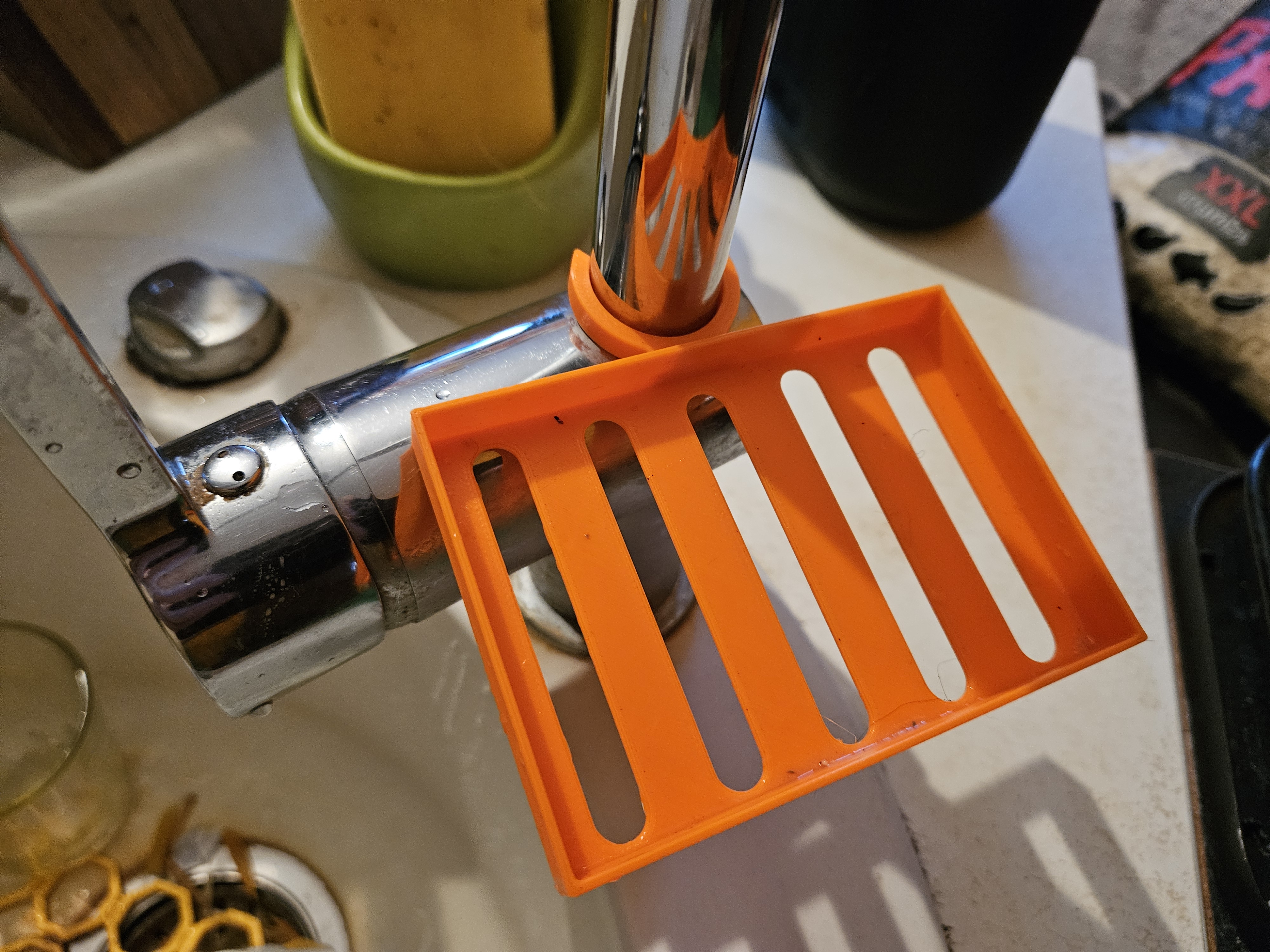 Holder dish