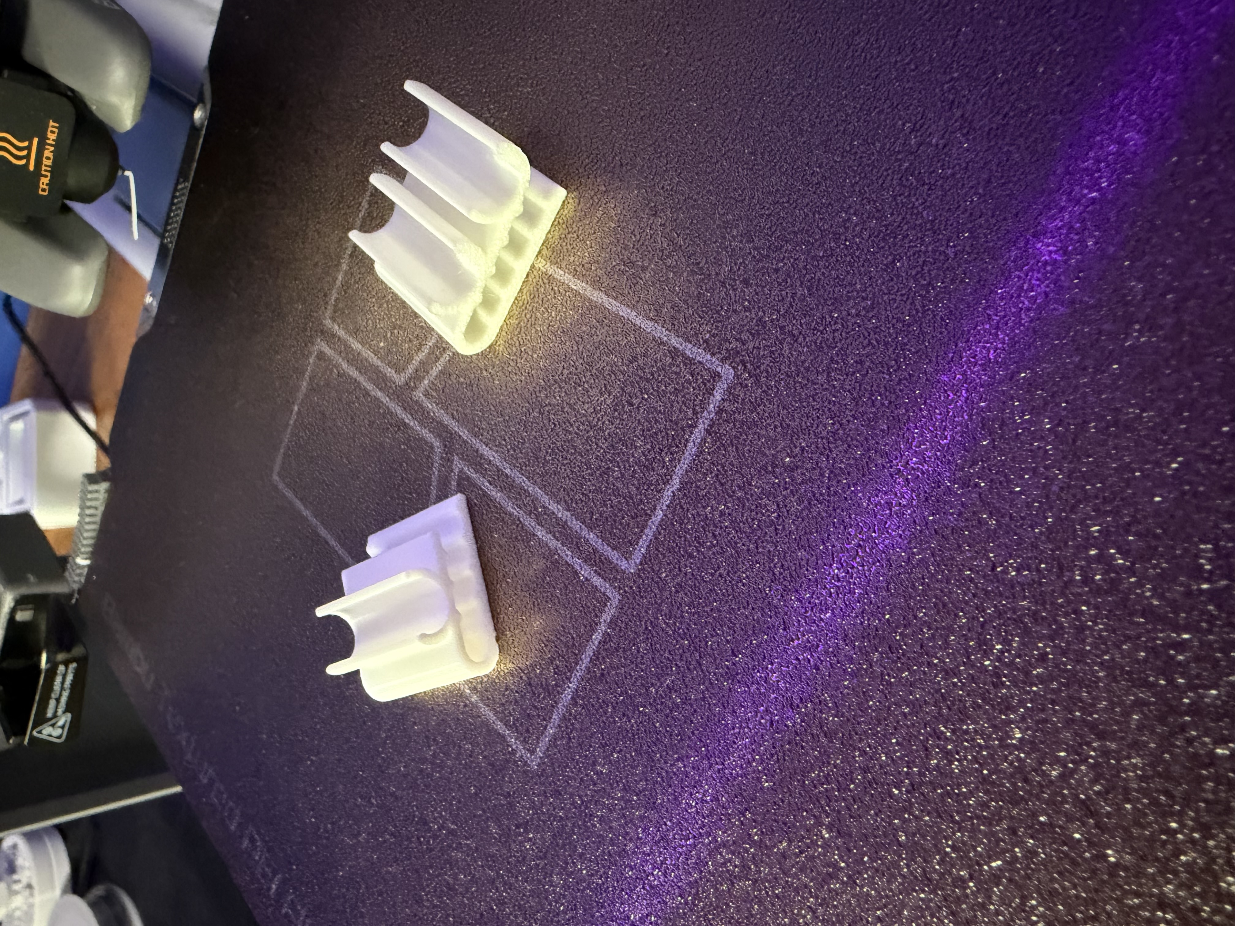 Miniatura 4 do modelo 3D Simple Pencil Clips