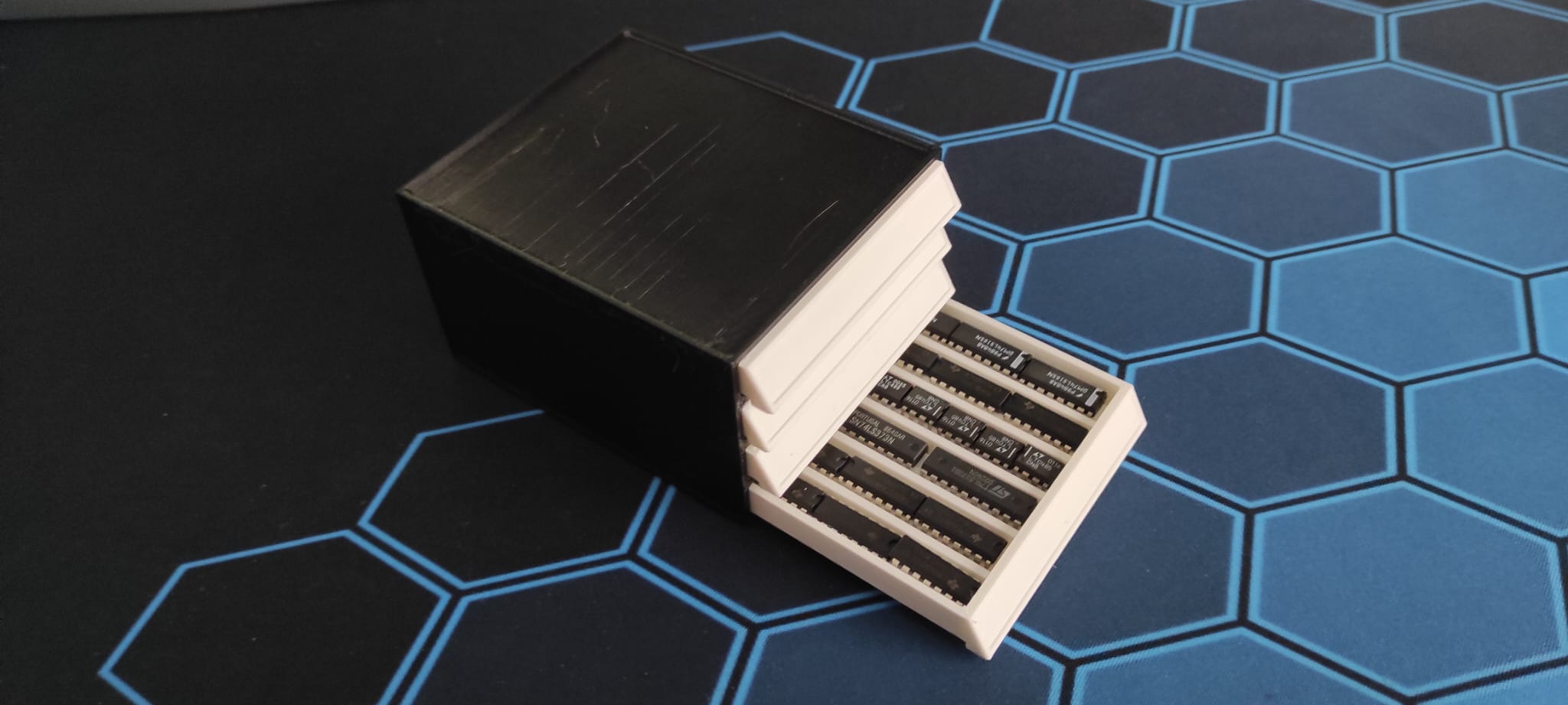 Electronic Components Organizer: Stackable Drawer Unit — thumbnail 2