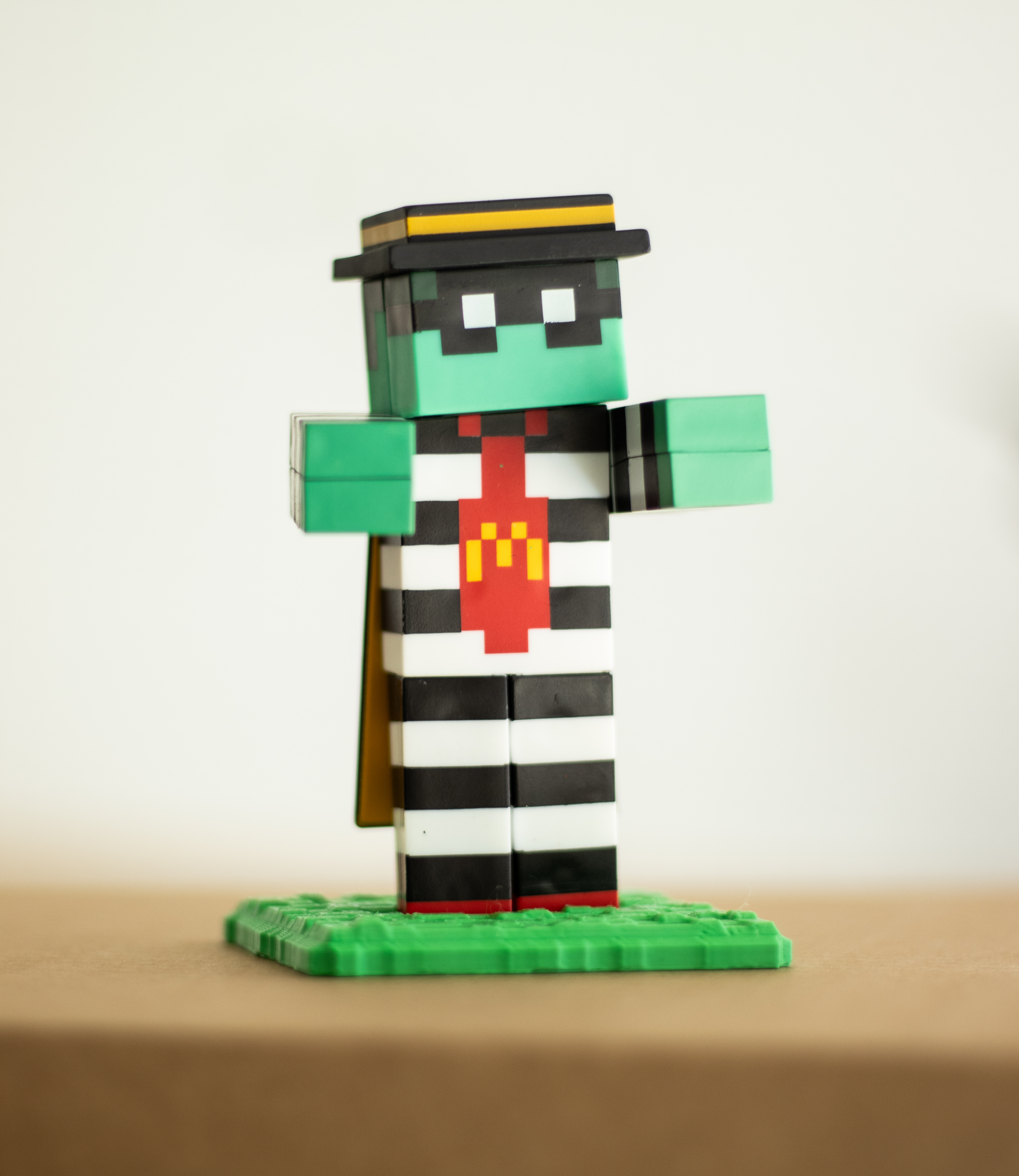 Zombie Hamburglar Minecraft Stand