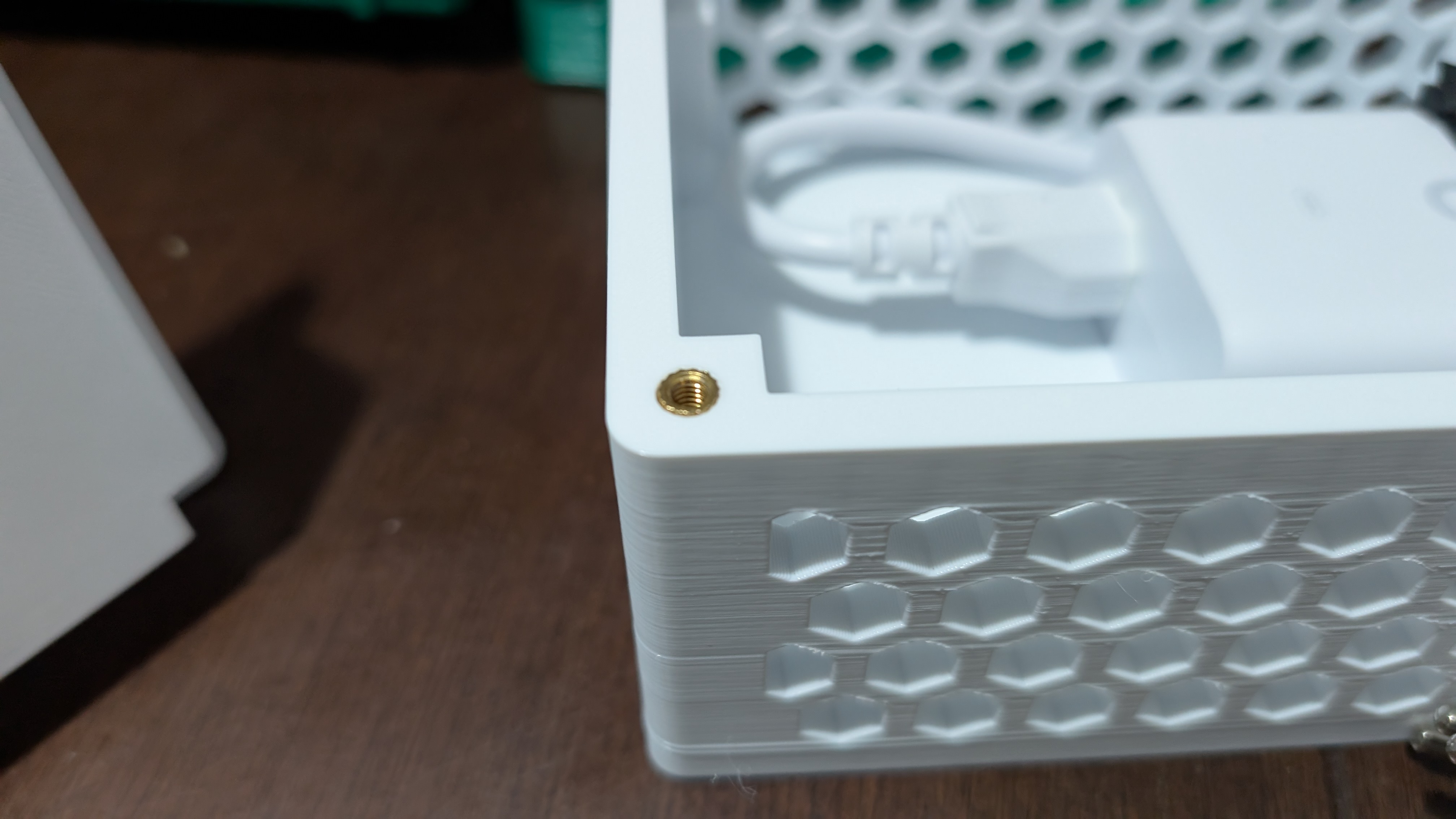 U7 Pro Wall – Desktop Stand + PoE Injector Box — miniatura 6