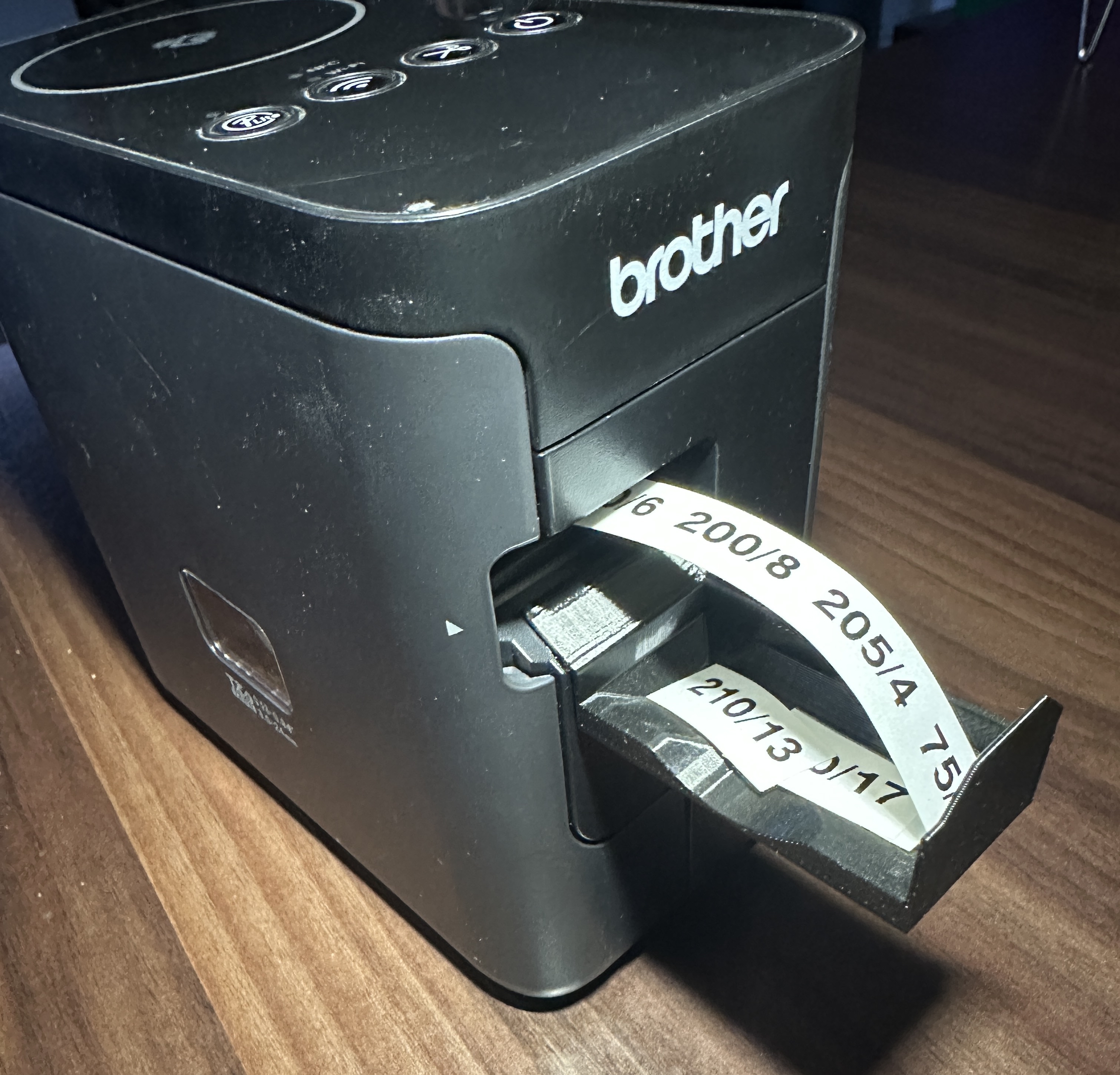 Brother P-touch P750 / P700 label catcher (tray)