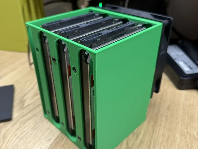 3x HDD Mount with 120mm Fan Enclosure
