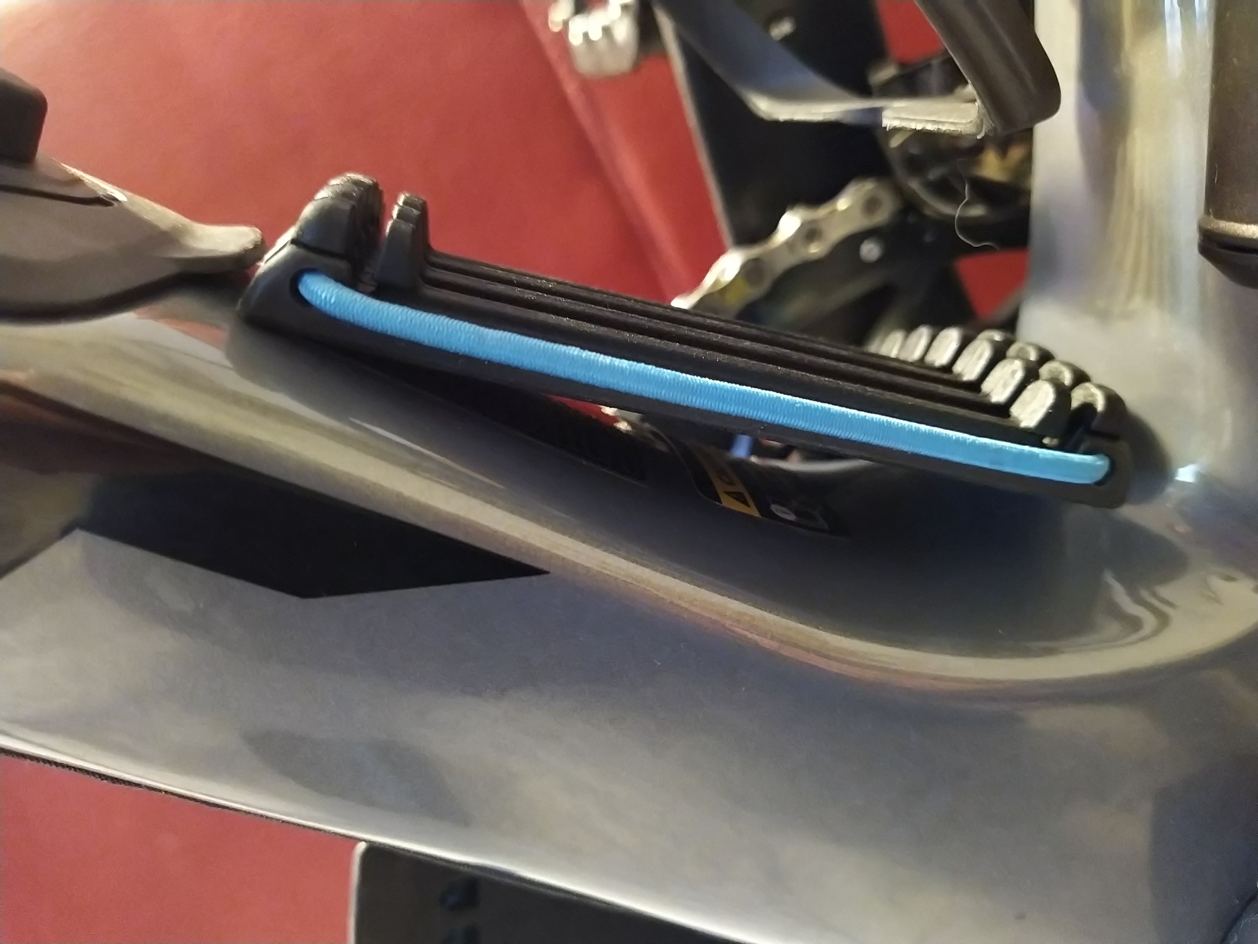 Thule ProRide Adapter auf Giant Revolt Advanced 0