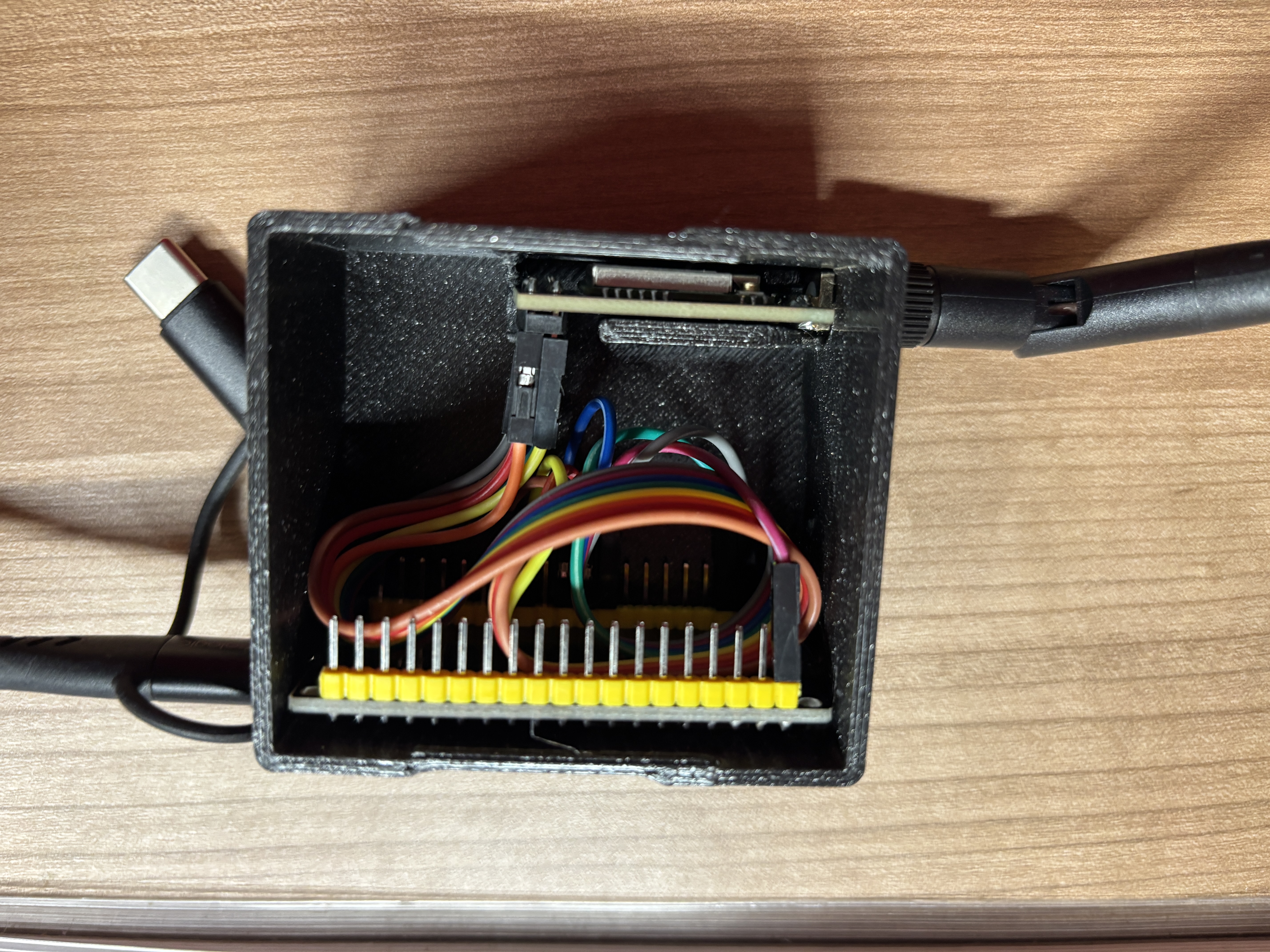 OpenDTU ESP32 + CMT Case