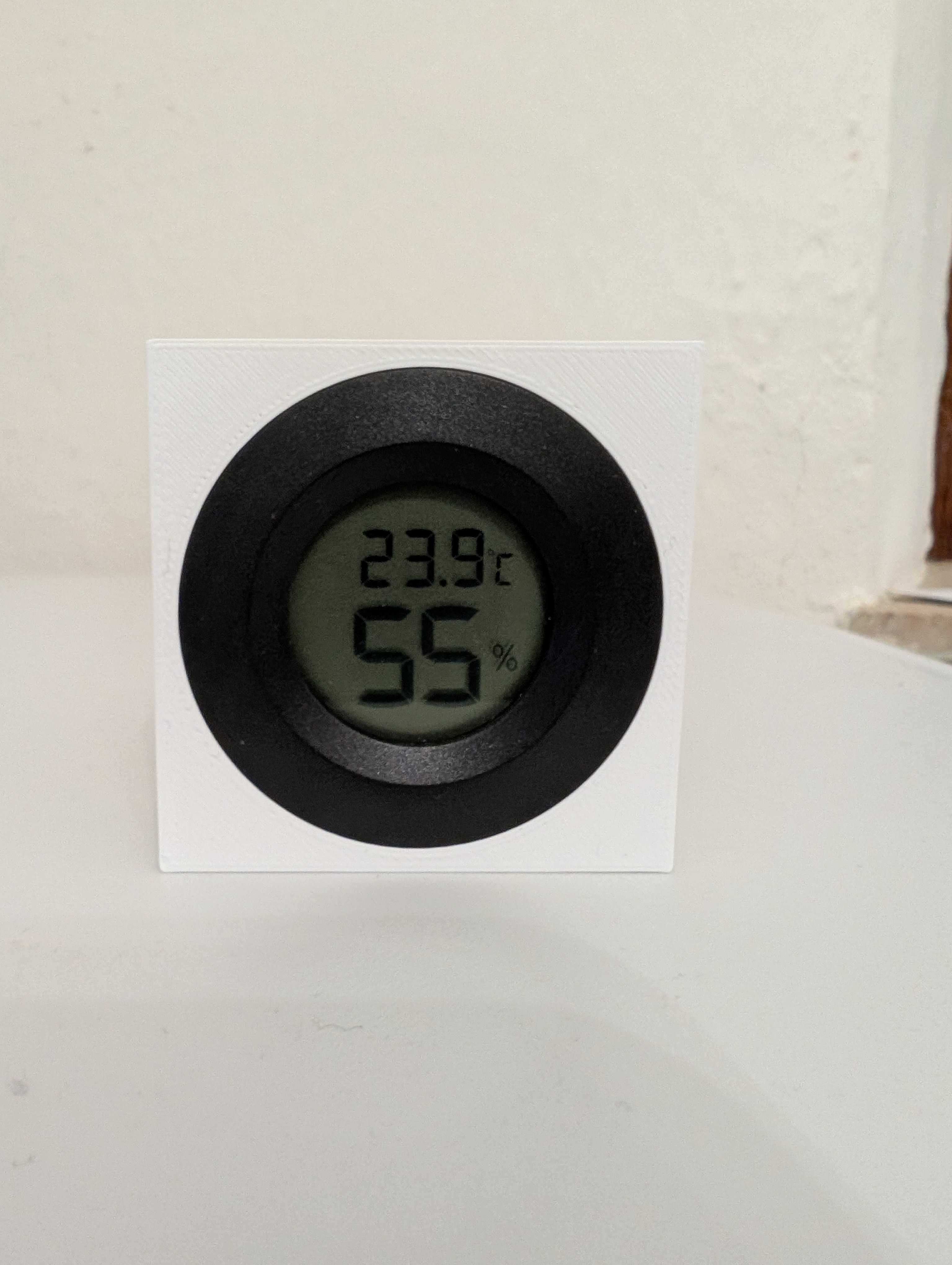 Square Mount for Round Thermometer/Hygrometer