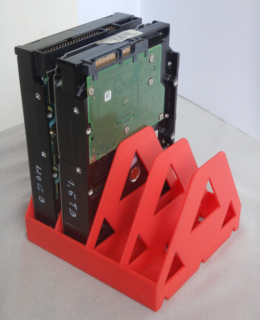 Ständer für Festplatten; 105x27 mm; stand for hard drives