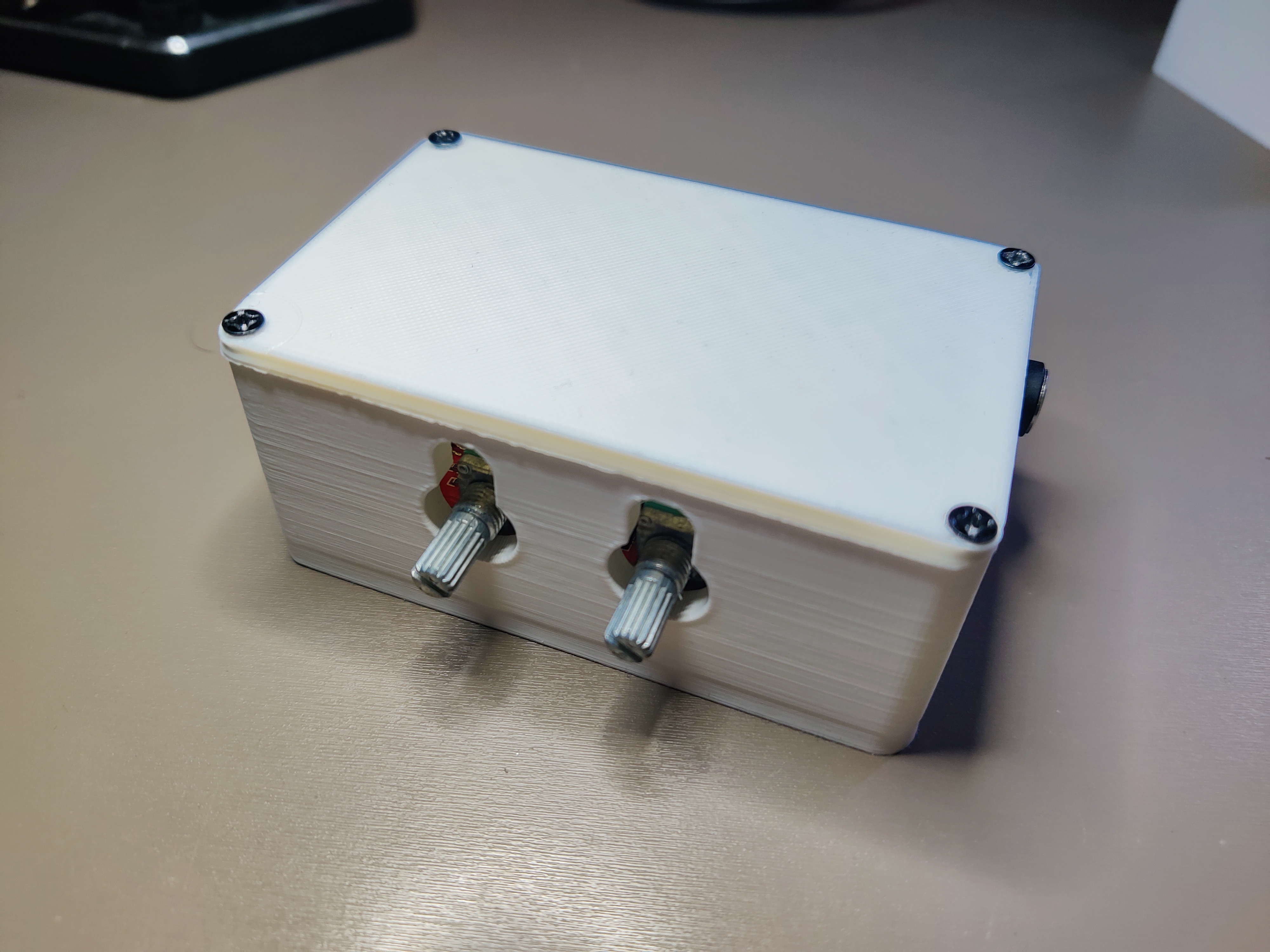 NE5532 mixer enclosure