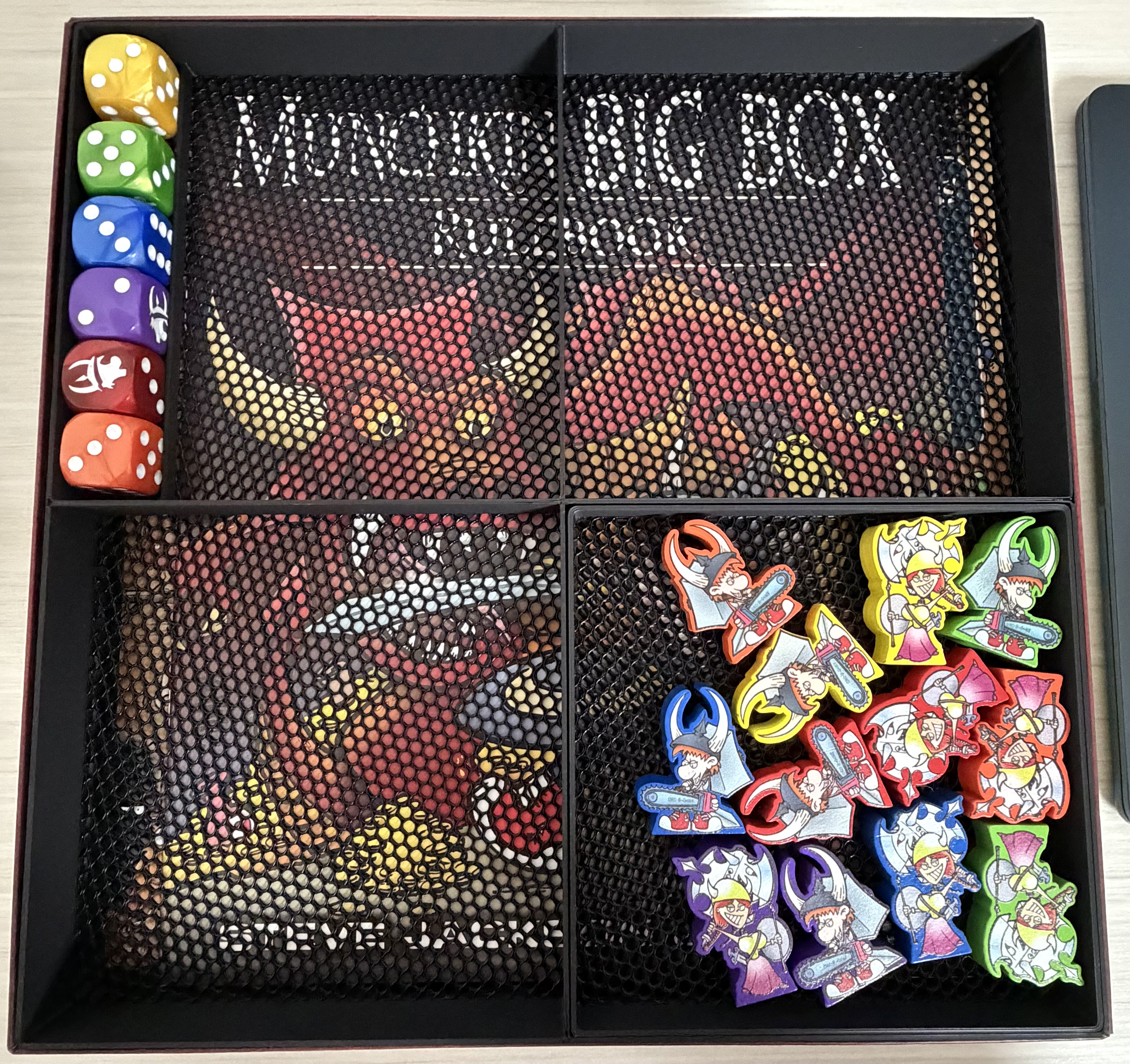 Miniatura 4 do modelo 3D Munchkin Big Box insert