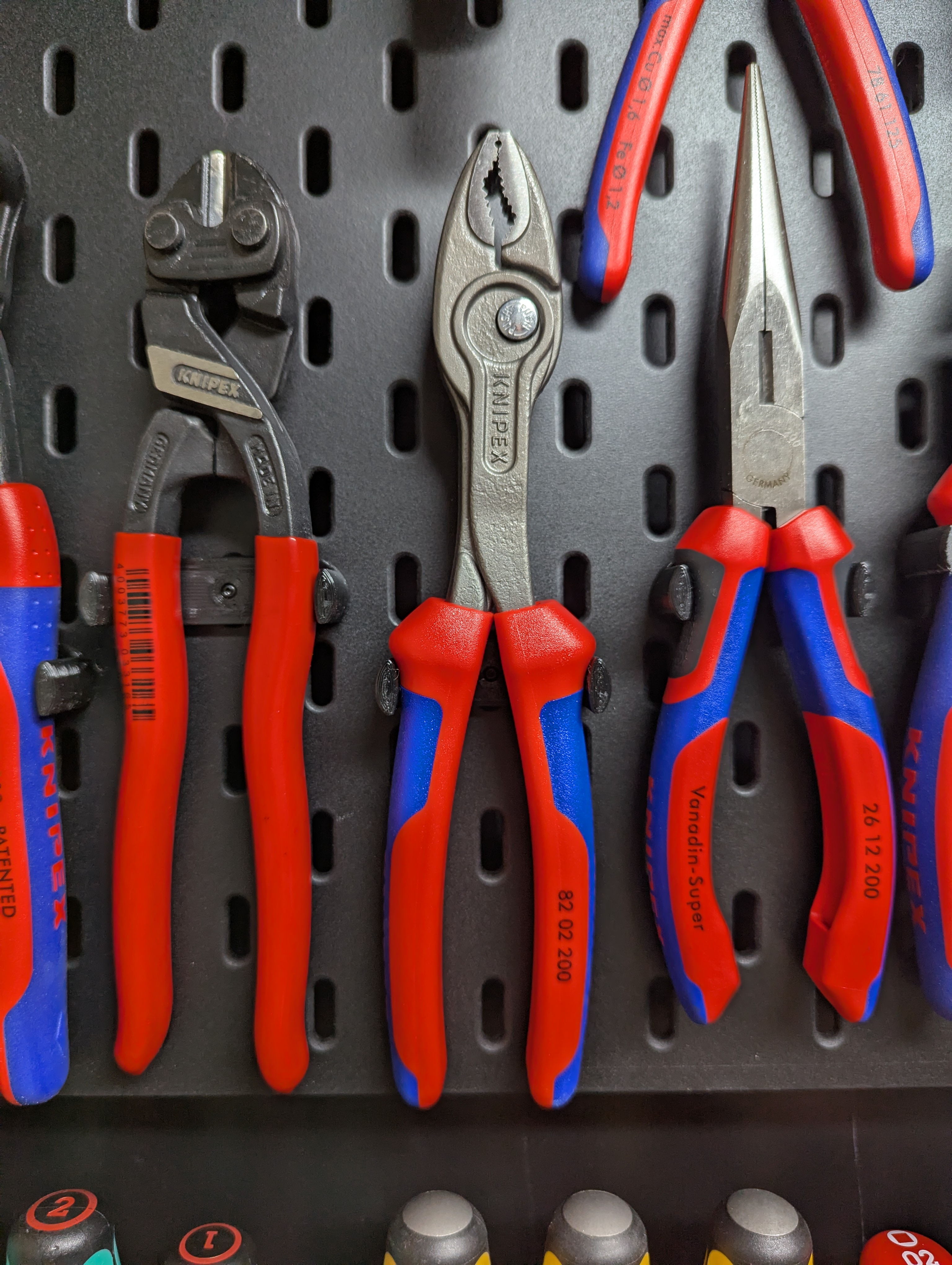 41mm Knipex TwinGrip Skadis 82 02 200 T-Nut