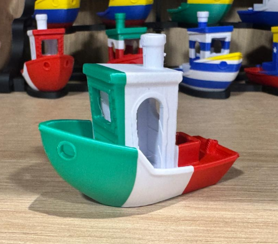 Italy Flag Benchy
