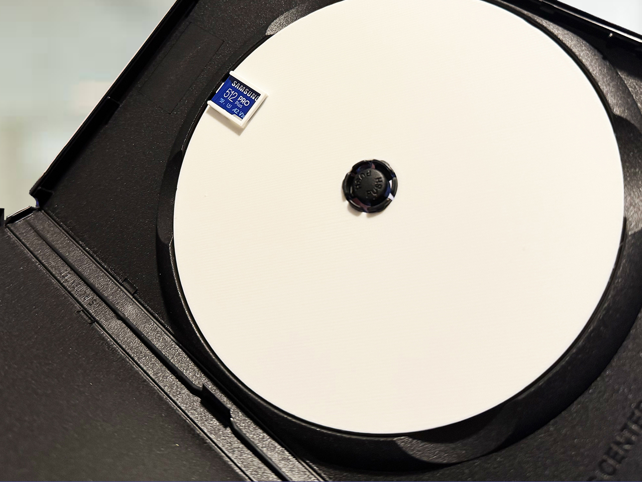 MicroSD Card CD / DVD Case Adapter