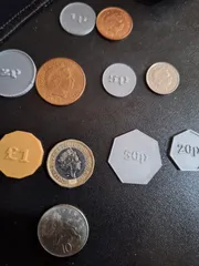 Childrens play Money (UK £)