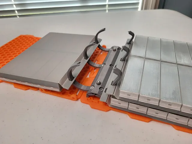 Mini D-Ring Binder Mechanism Organizer Concept
