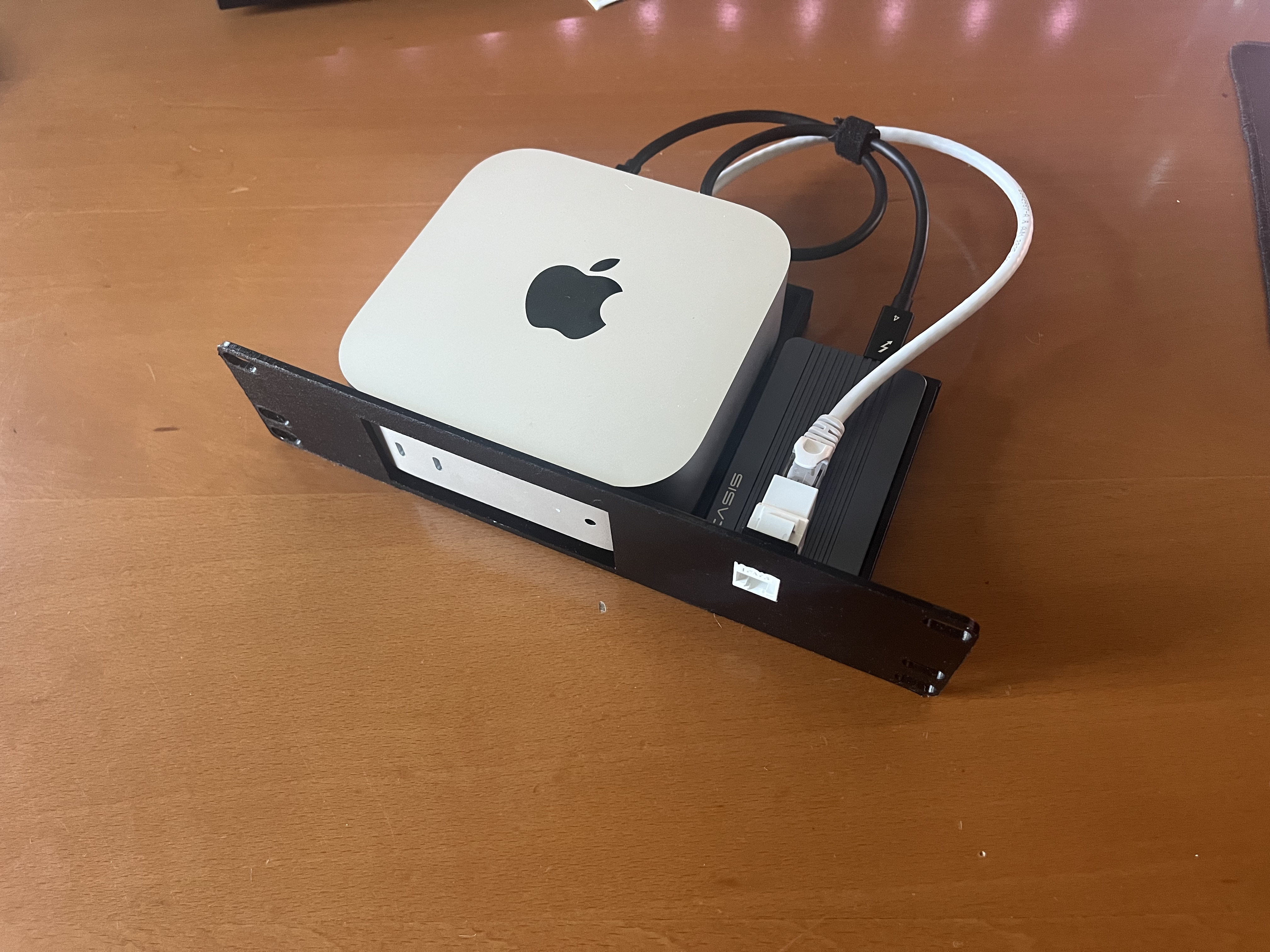 2024 Mac Mini 1.5U 10-inch Rack Mount with Keystone