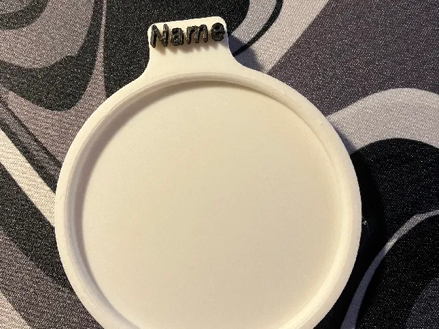 Praktischer Glasuntersetzer mit Name