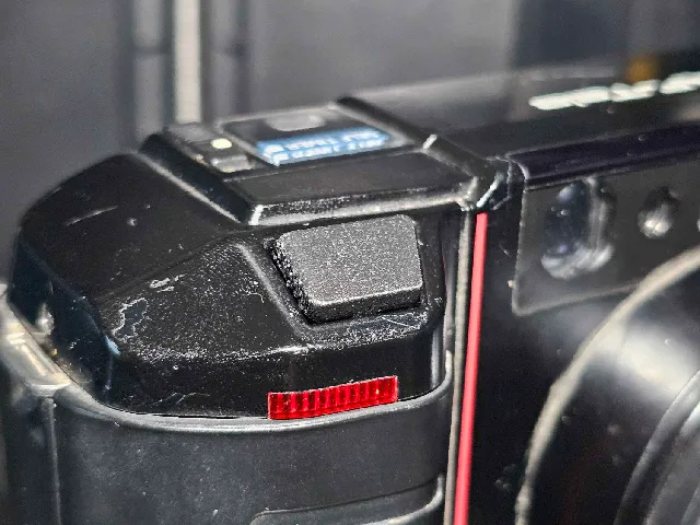Minolta AF-Tele Shutter Button