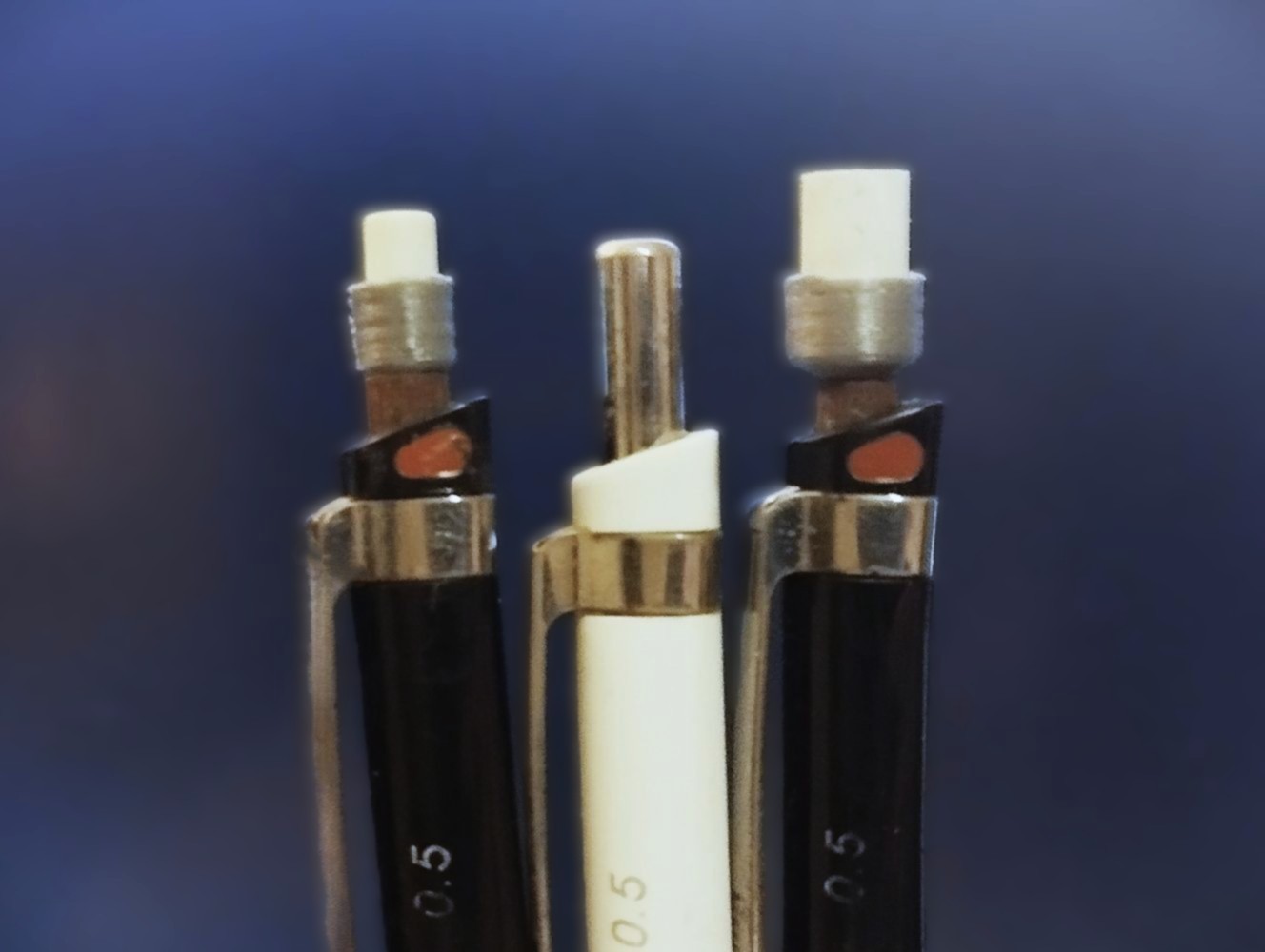 Eraser holder for Rotring Tikky