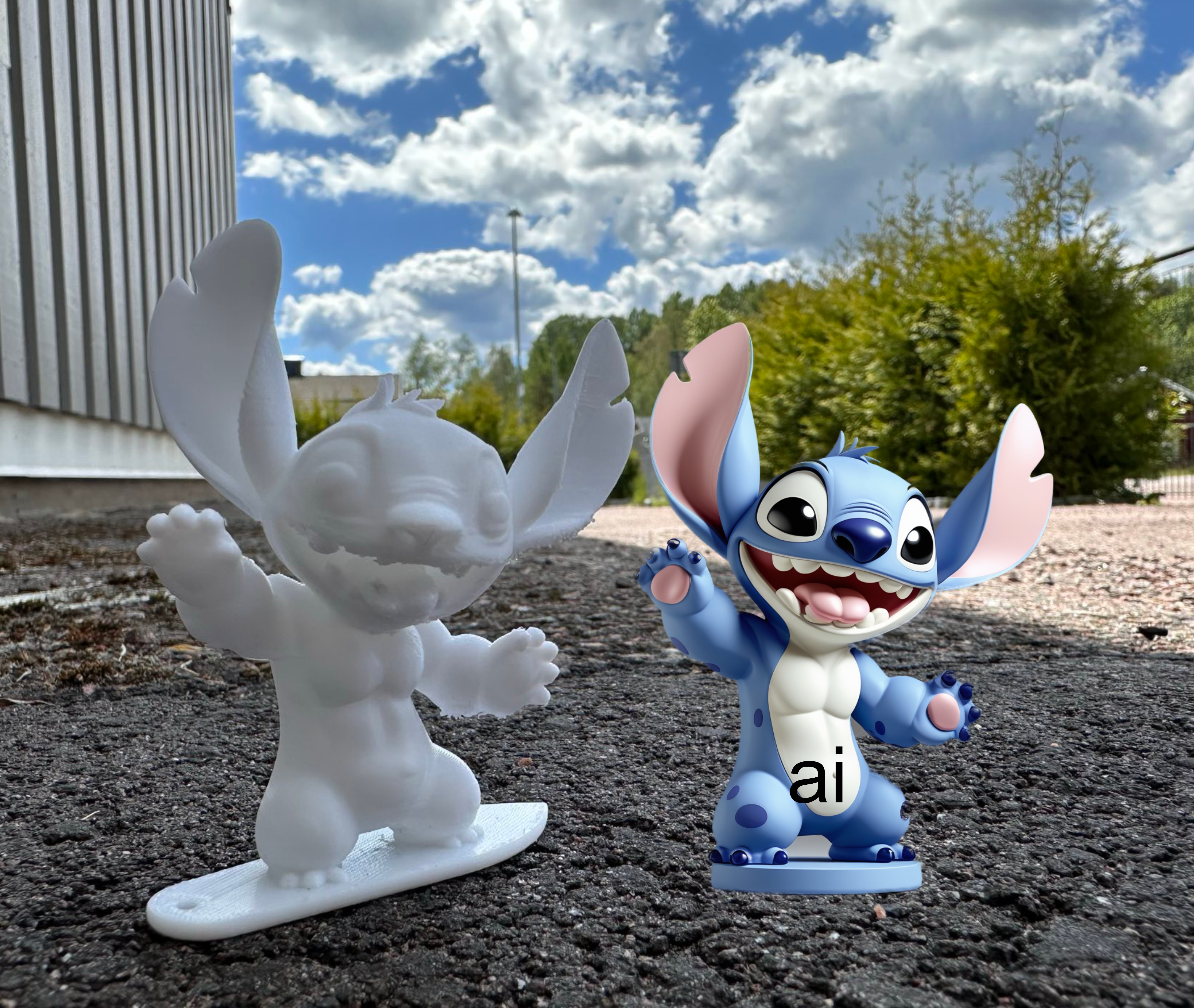 Surfing Stitch DeskBuddy