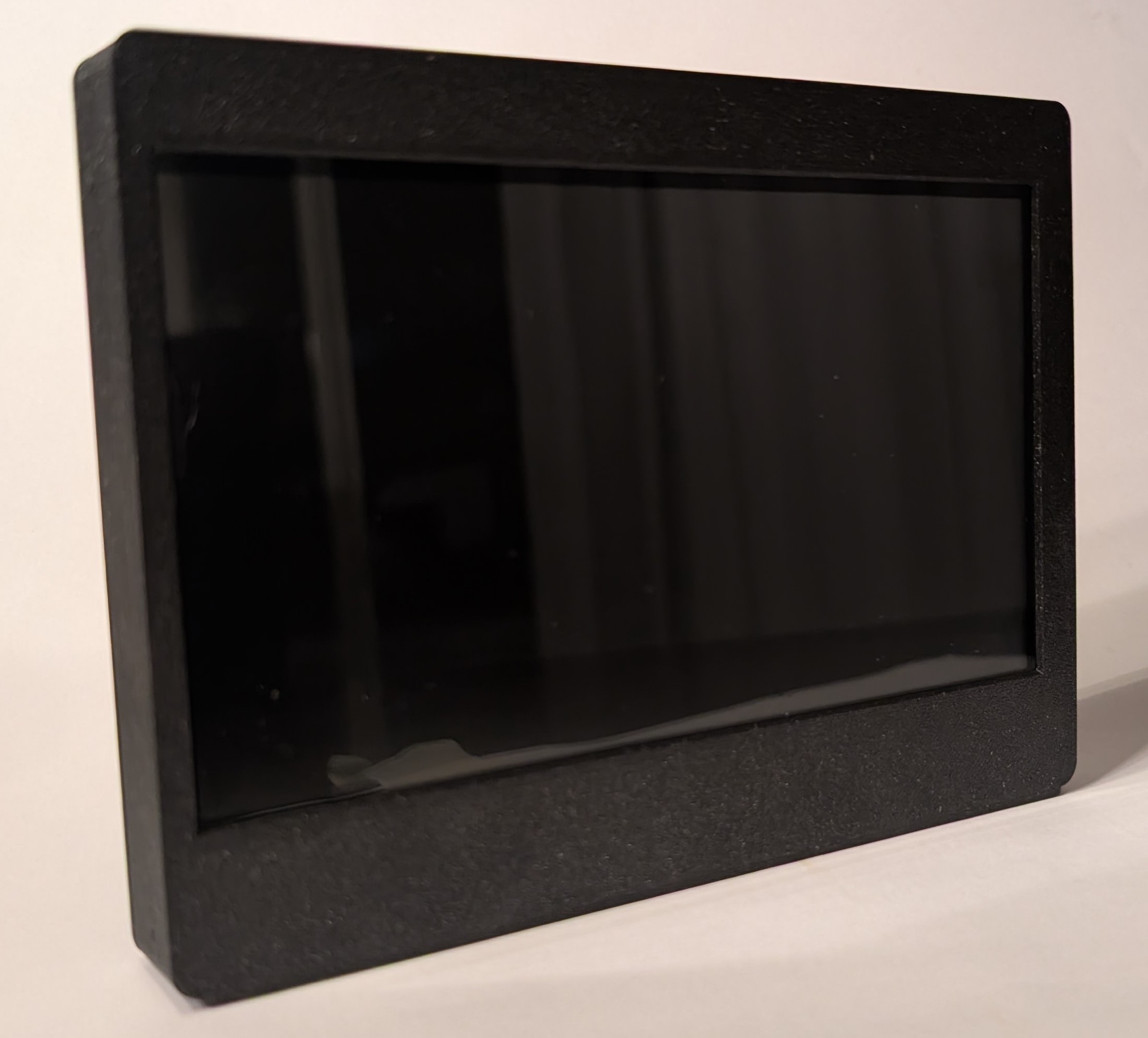 Universal 7-inch HDMI Touchscreen Case - Slim Sandwich Design (M3)