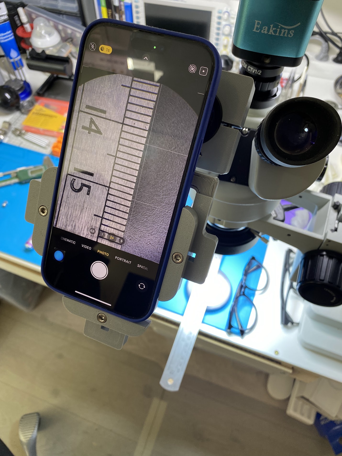 MicroMount - A universal phone adapter for Chinese microscopes (and works on modern phones too!)