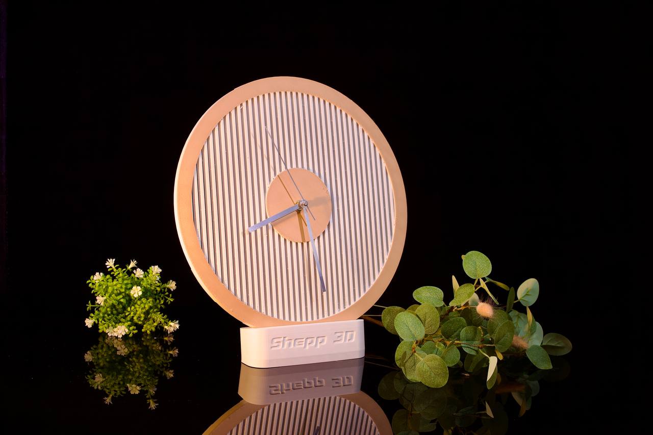 "Stripes: a Minimalistic Wall Clock" — miniatura 4