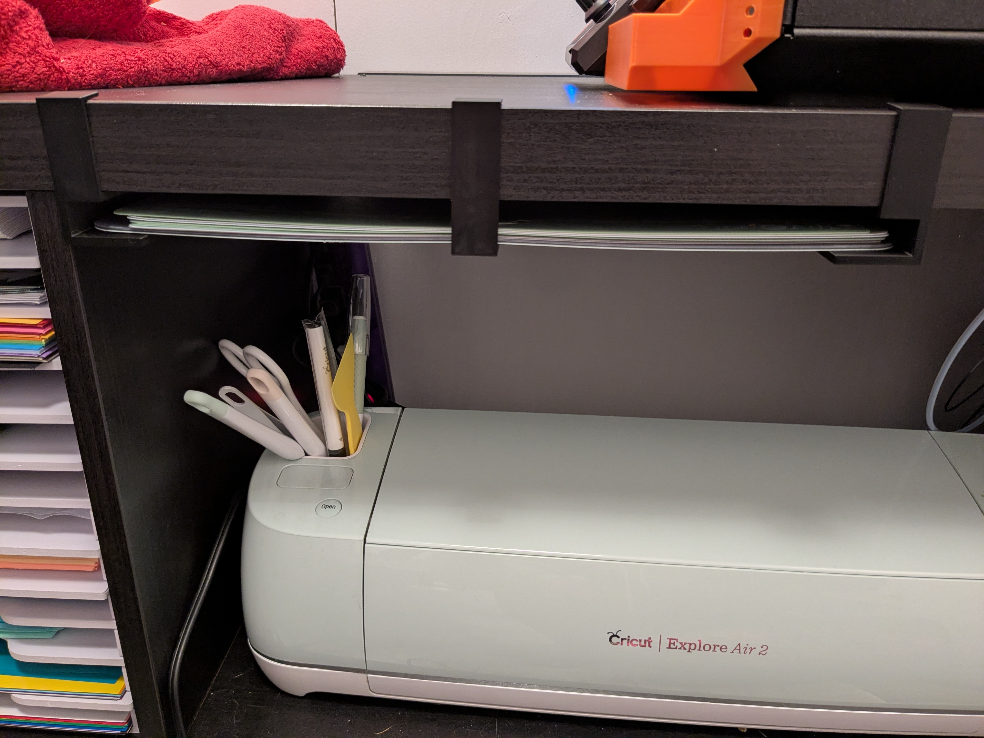 Cricut/Silhouette Cameo cut mat slide holders for Kallax