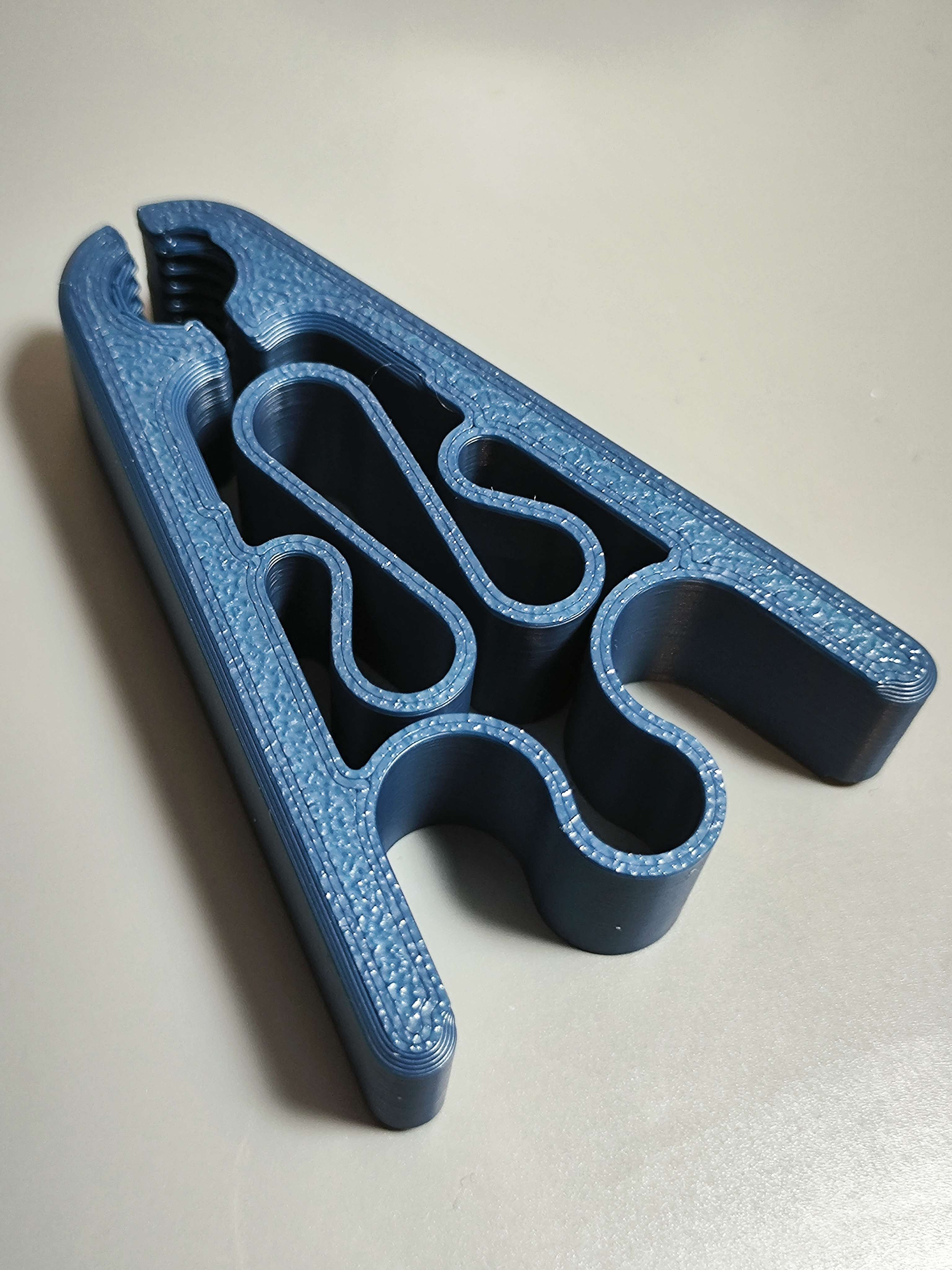 Tr8x2 Leadscrew Cleaner; 8mm OD 2mm Pitch 1 start