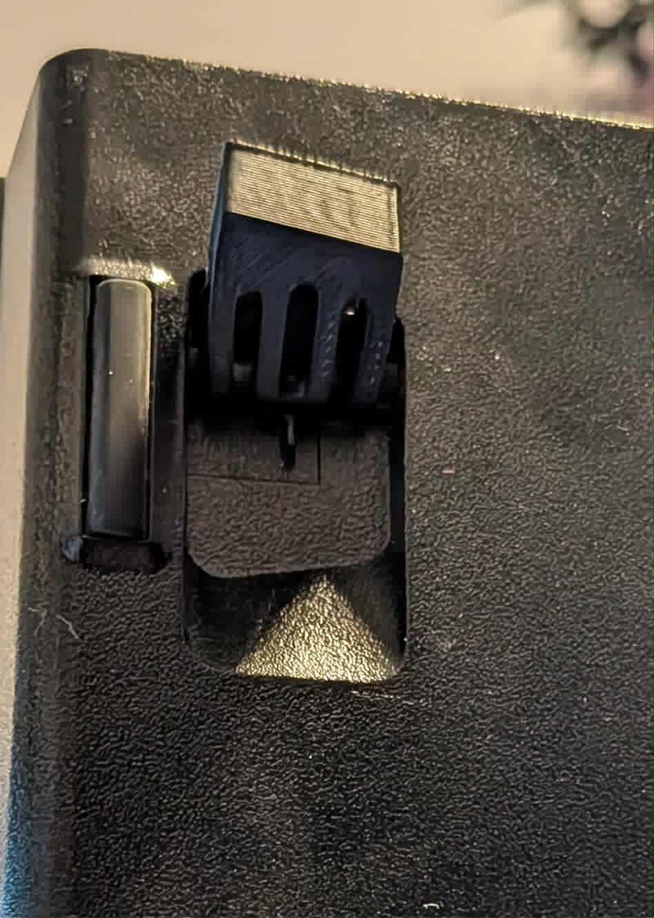 corsair k70 keyboard foot