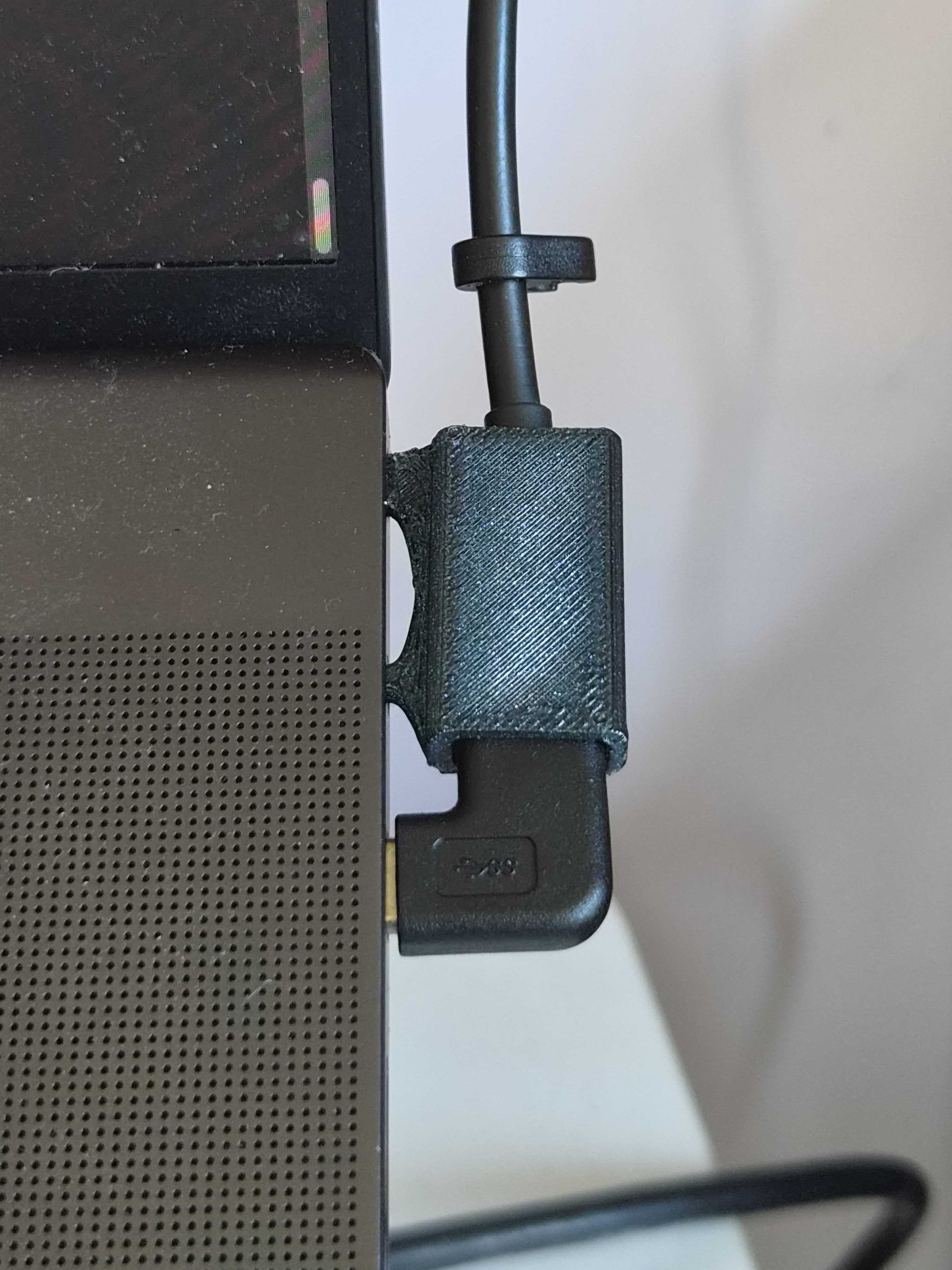 USB-C power connector support for Dell Pro Max 16