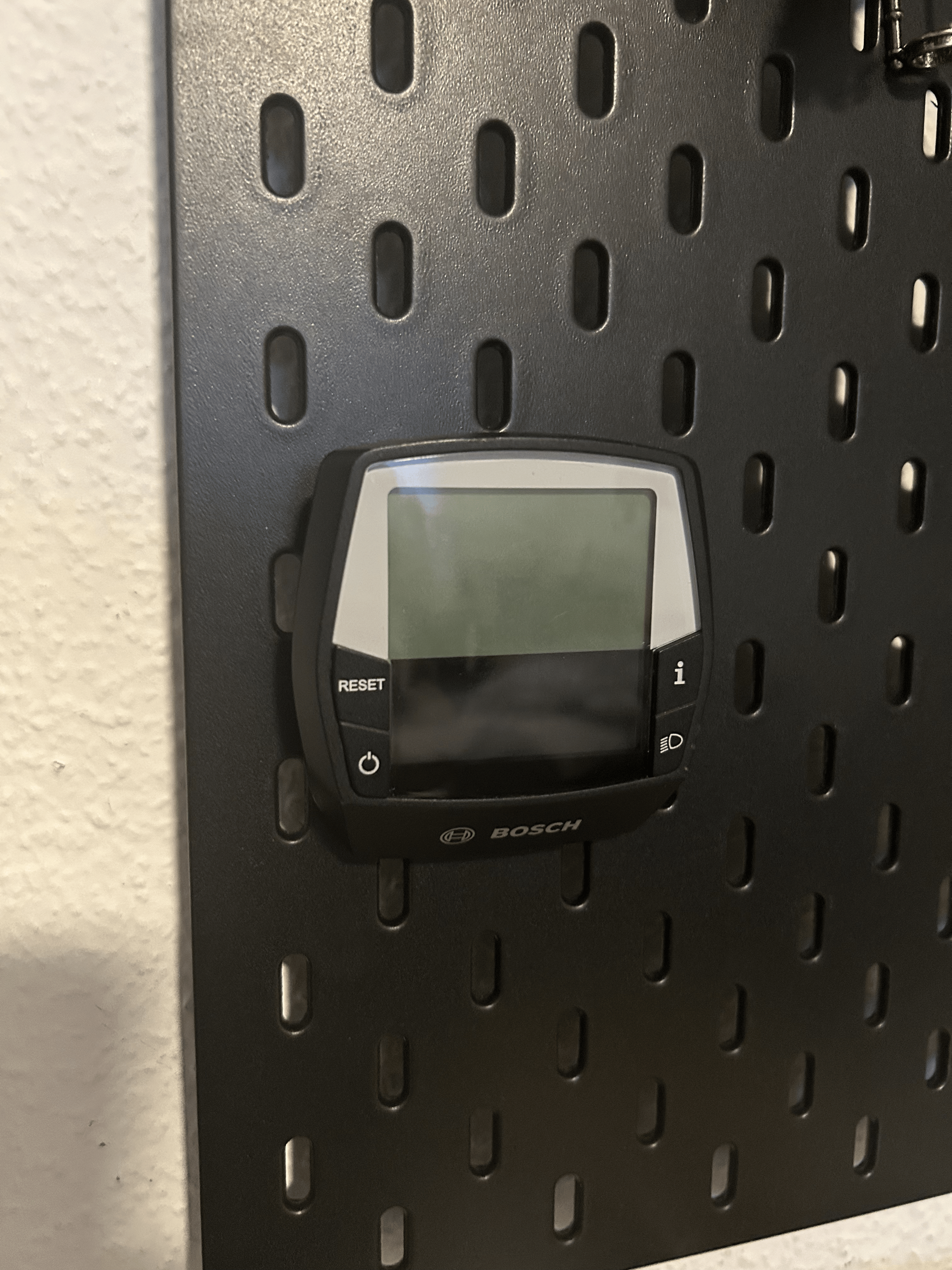 IKEA Skadis - Bosch display mount