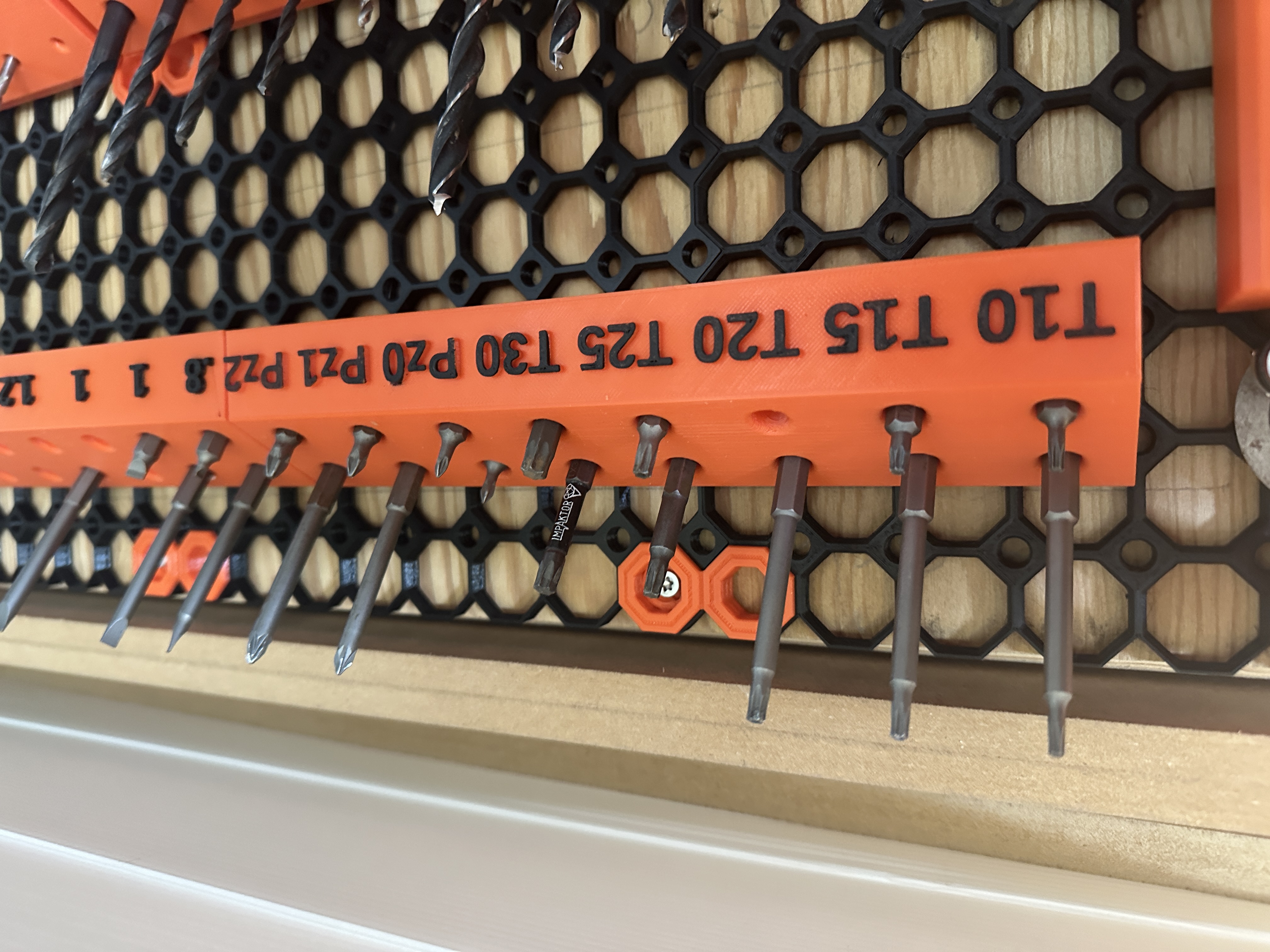 Multiboard - Bits holder
