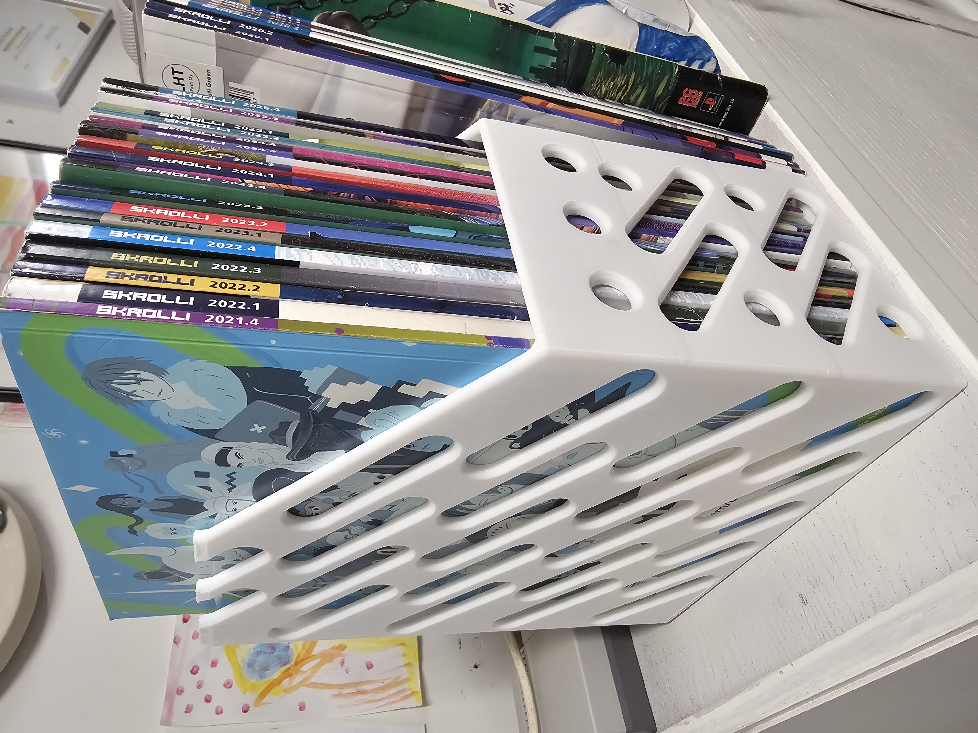 Magazine file for Skrolli magazines