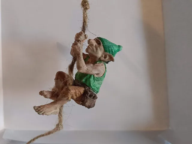 Climbing Goblin