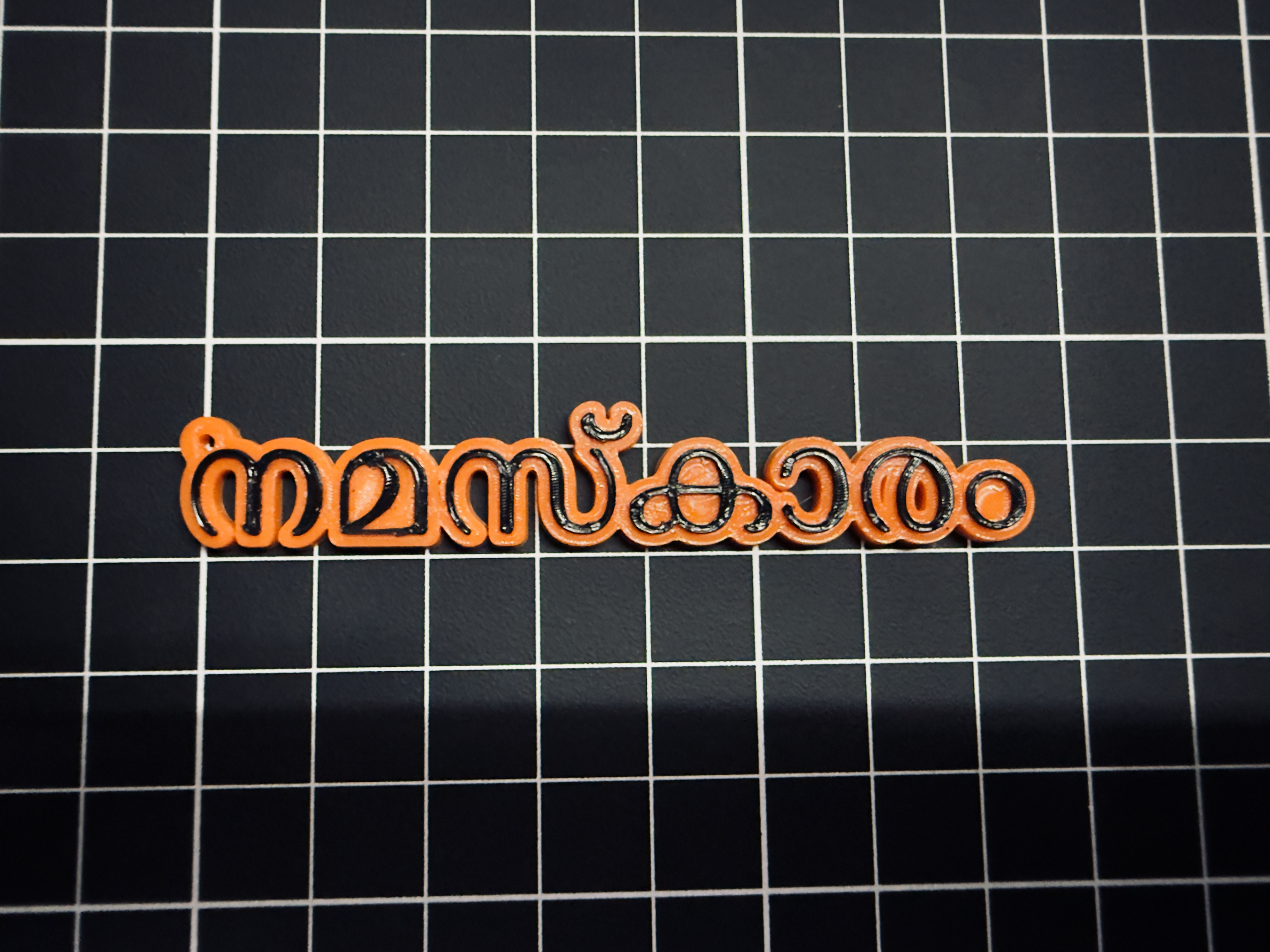 Multilingual Name Tags & Keychains — miniatura 4