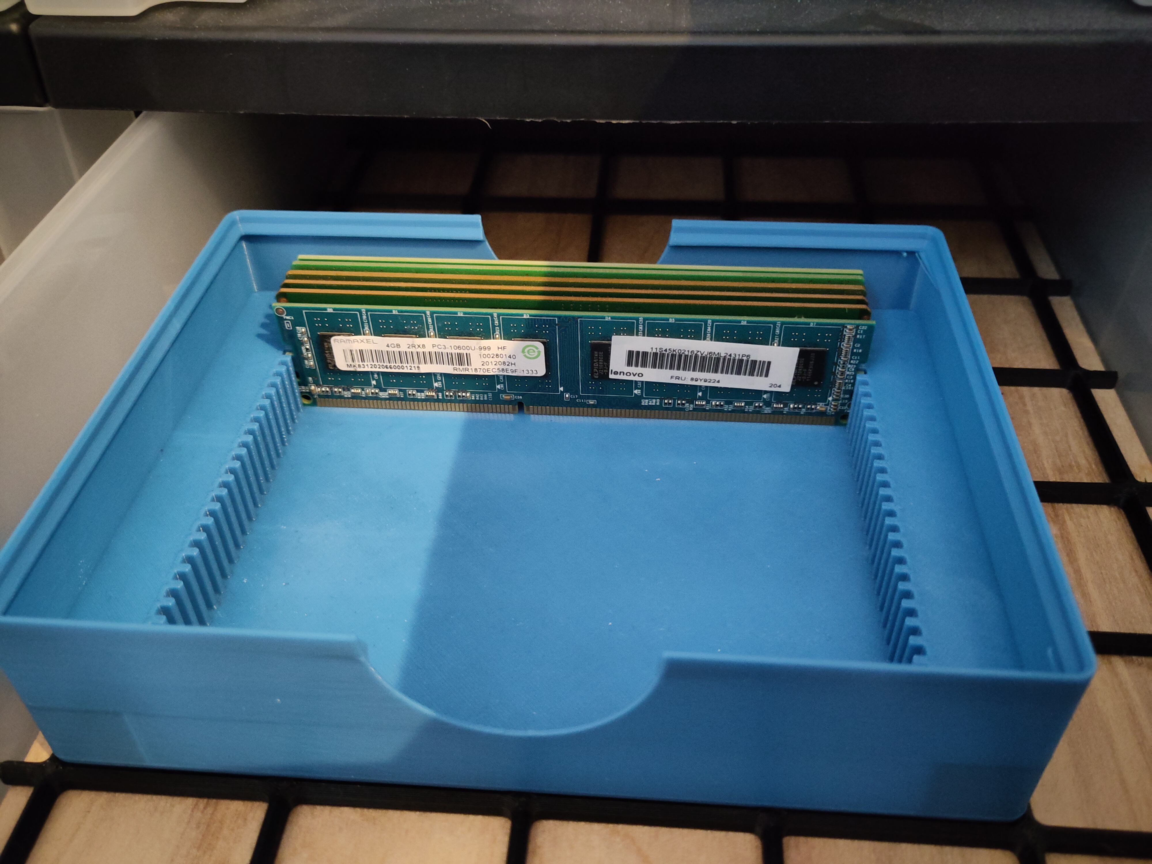 Gridfinity Ram Storage (Desktop - 1x4, 2x4, 3x4)