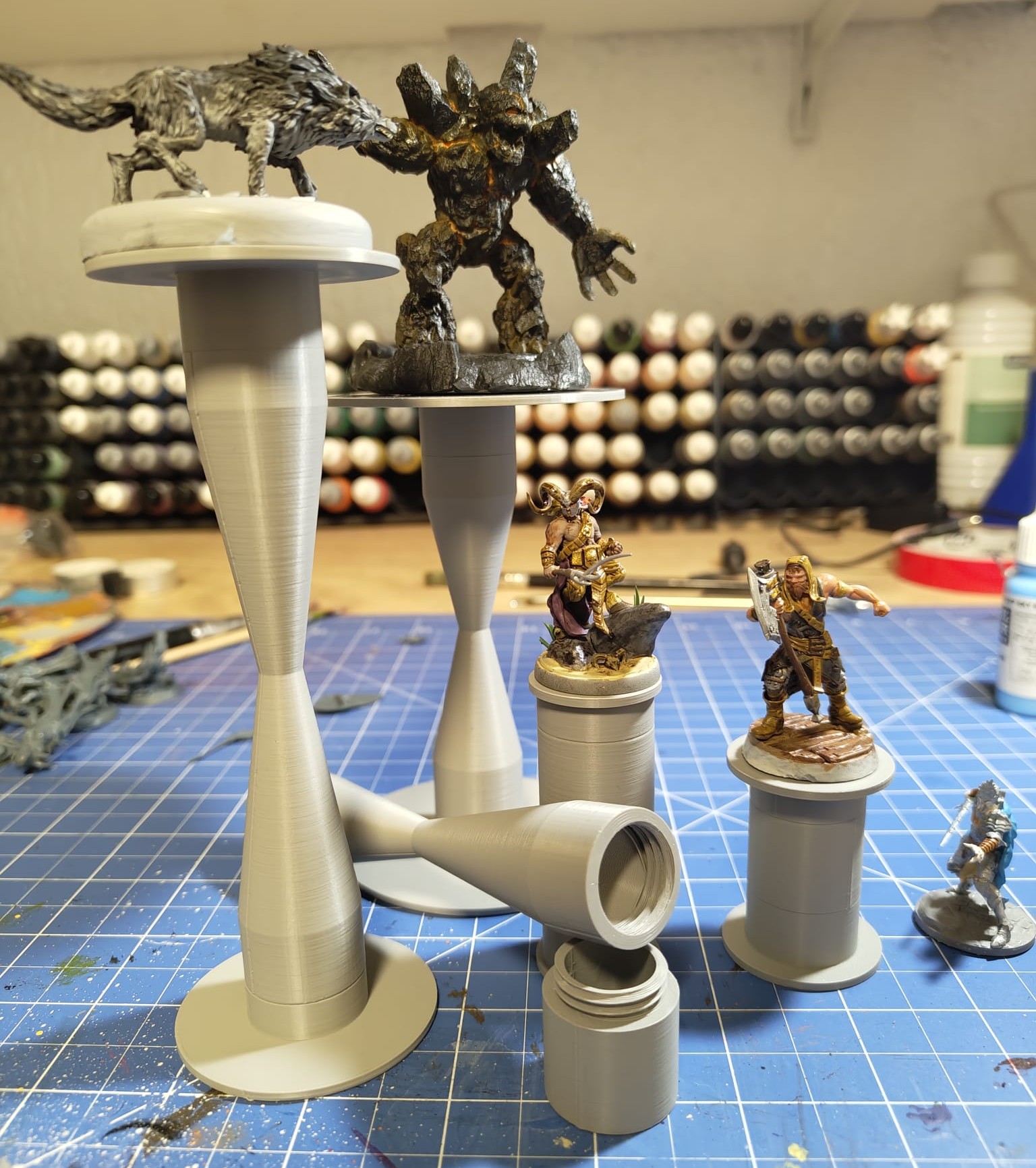 Tabeltop (D&D) Modular riser system