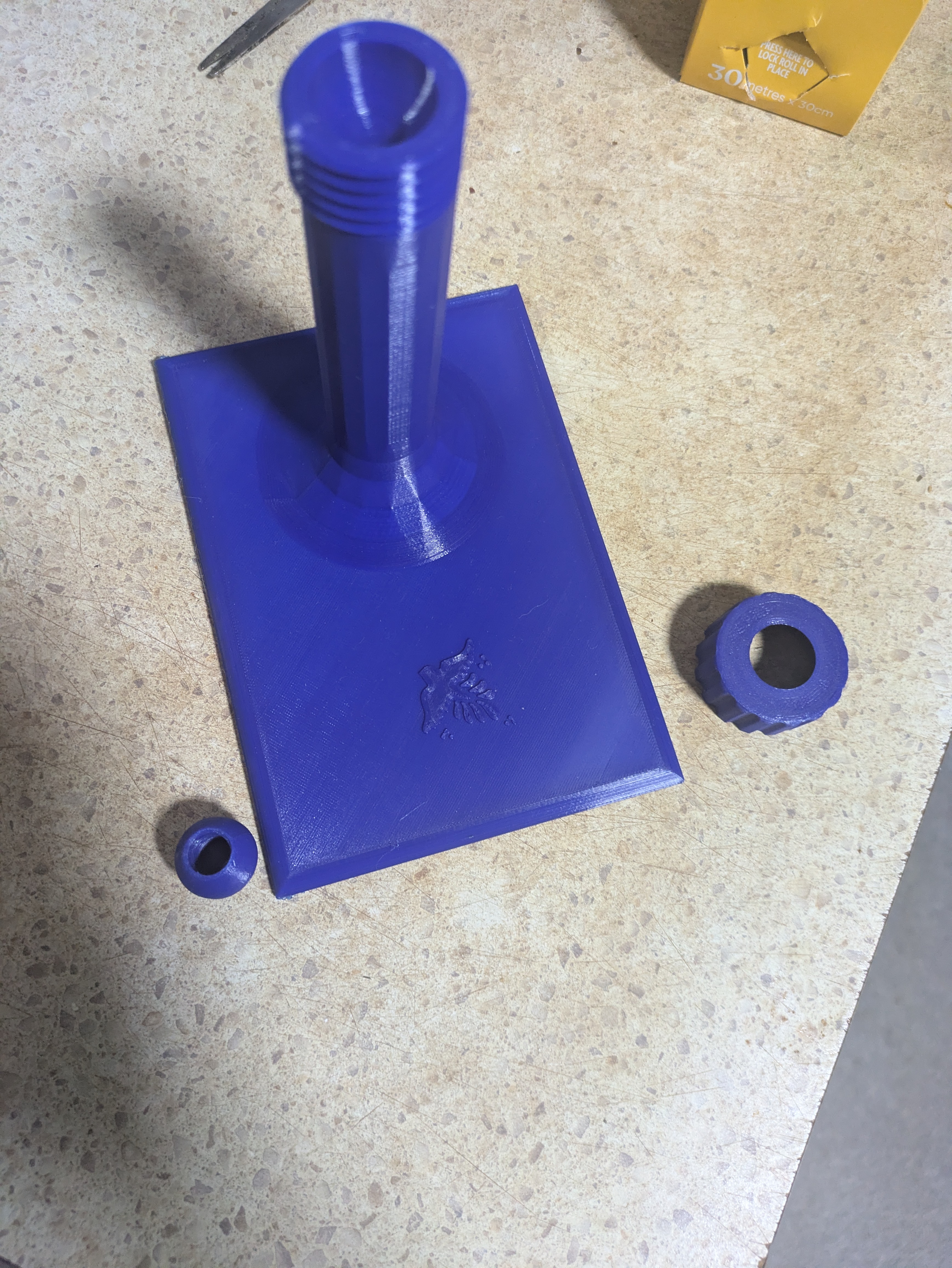 Stand for Lockable Joint
