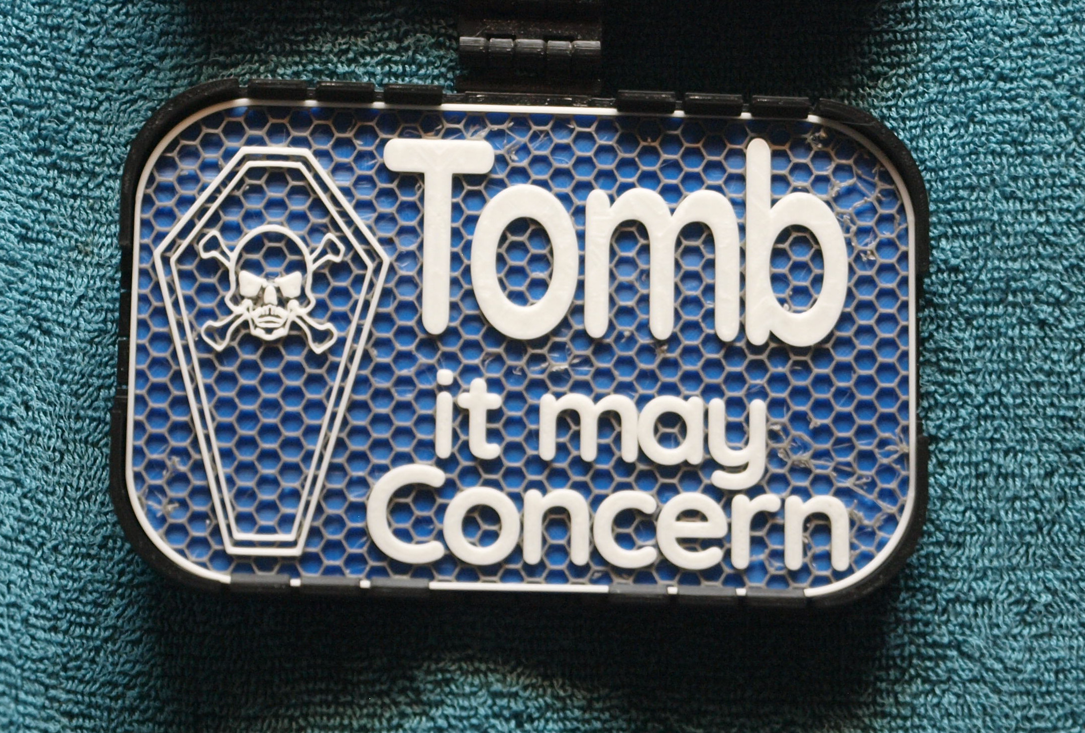 Tomb it may Concern sign